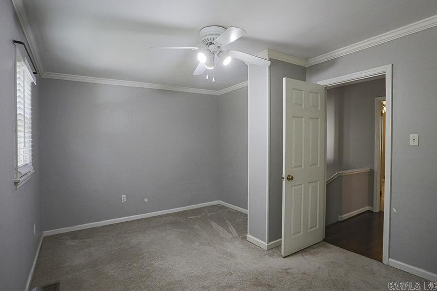 KINGSBRIDGE TWNHSE - Residential