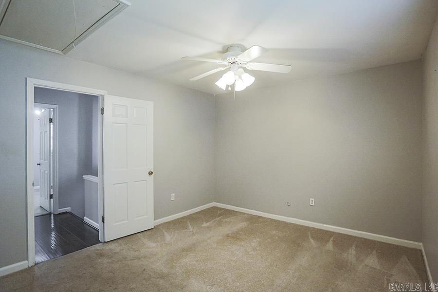 KINGSBRIDGE TWNHSE - Residential