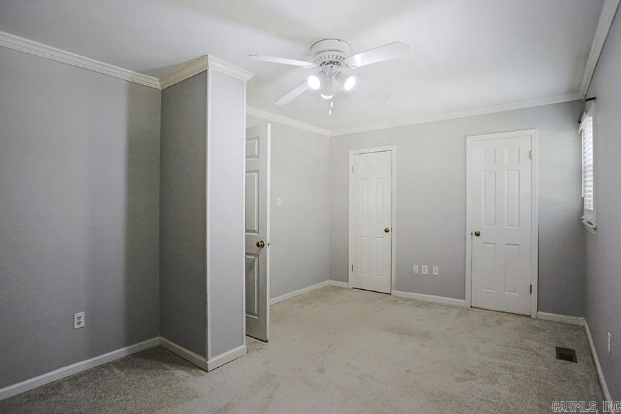 KINGSBRIDGE TWNHSE - Residential