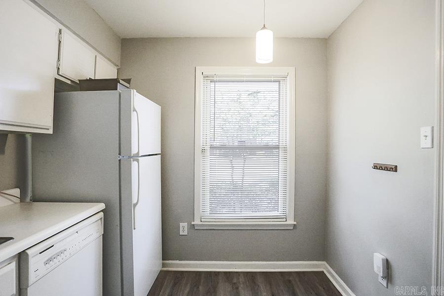 KINGSBRIDGE TWNHSE - Residential