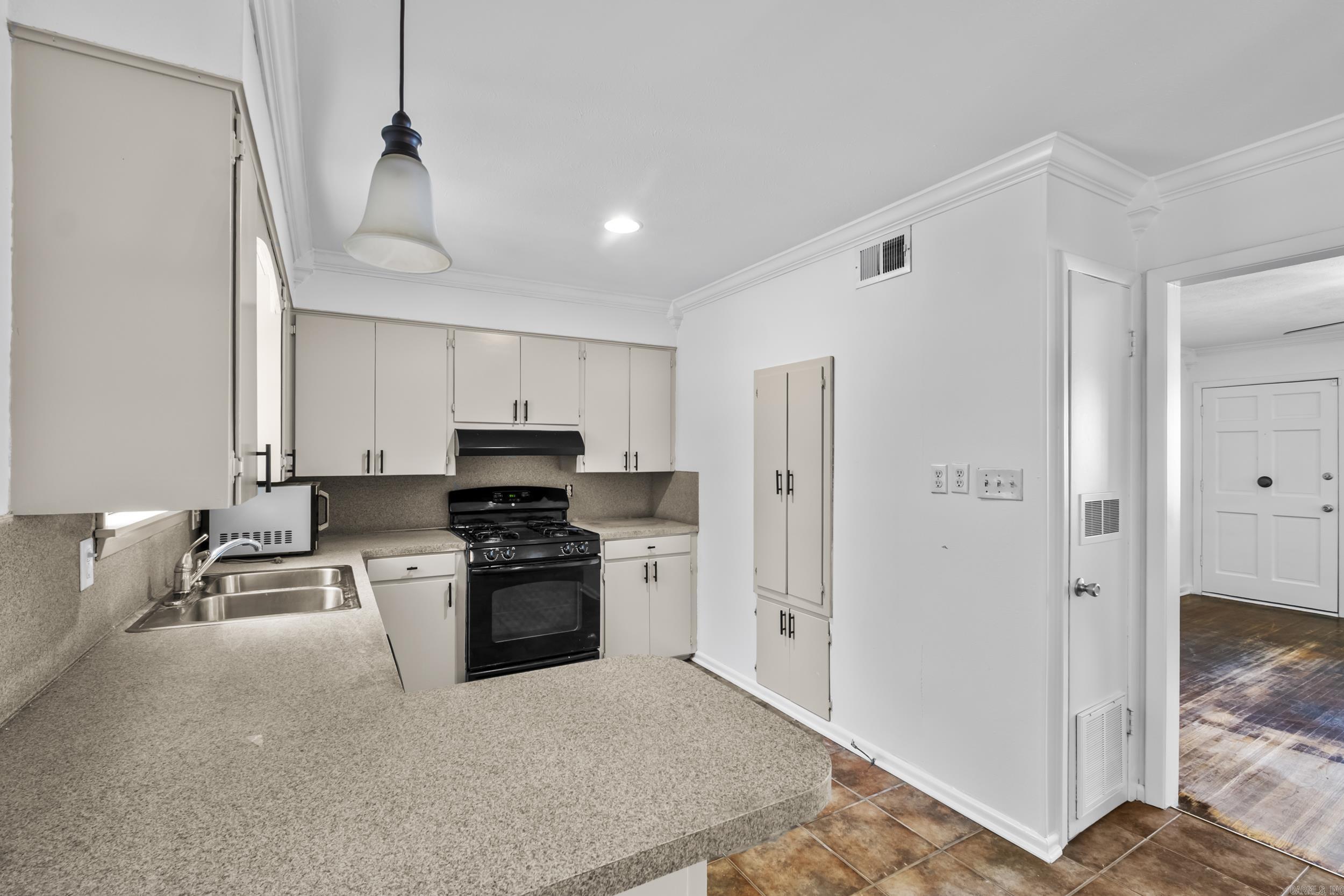 Hillside - Residential