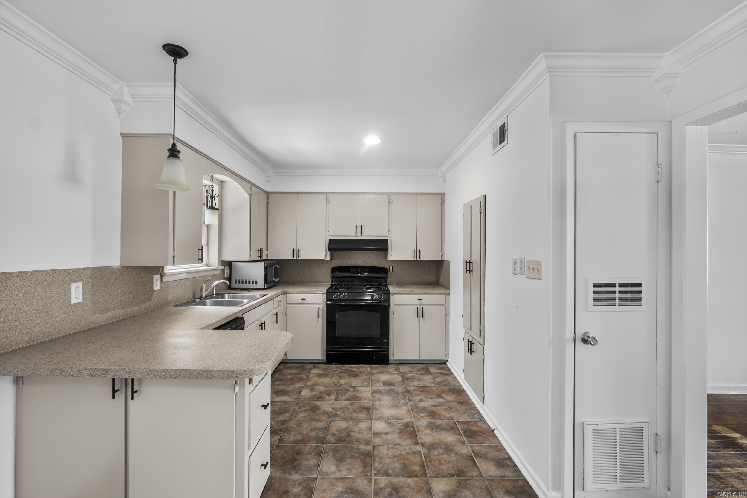 Hillside - Residential