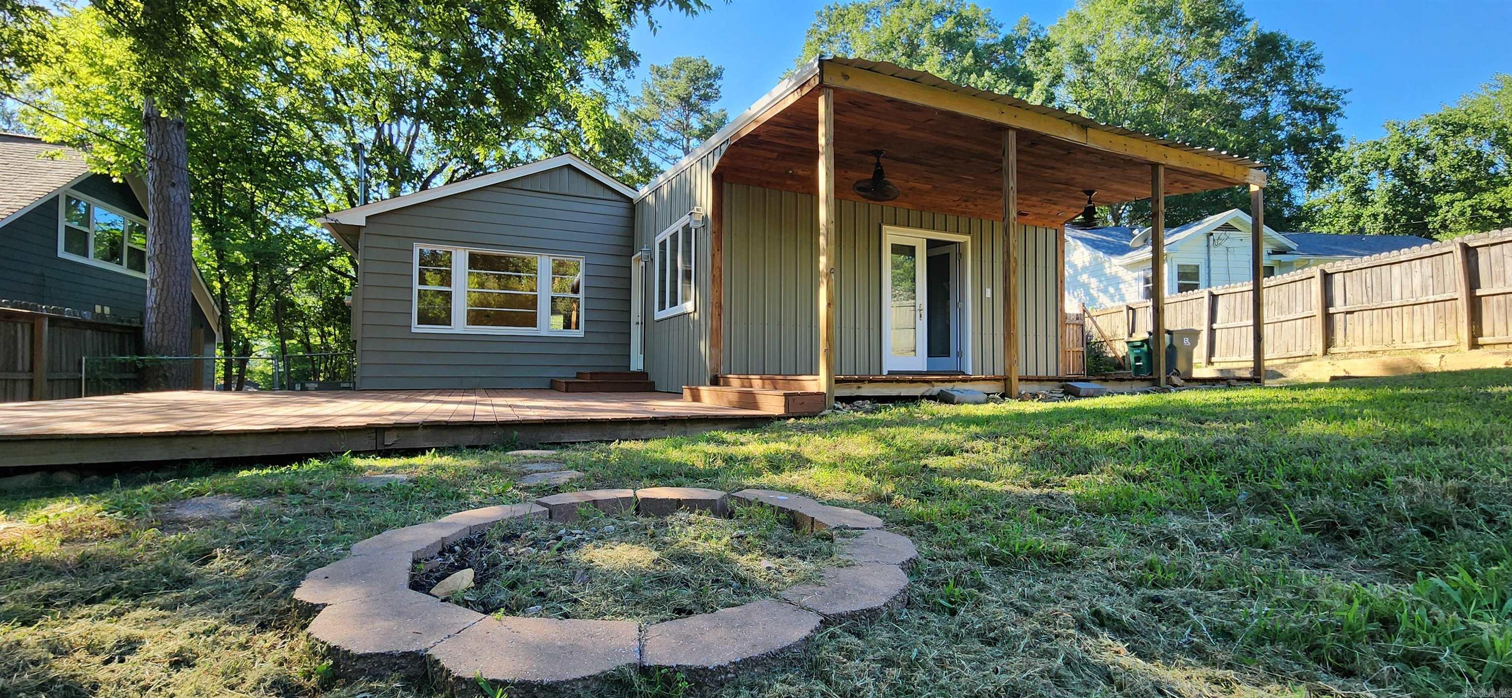 KINGWOOD PLACE - Residential