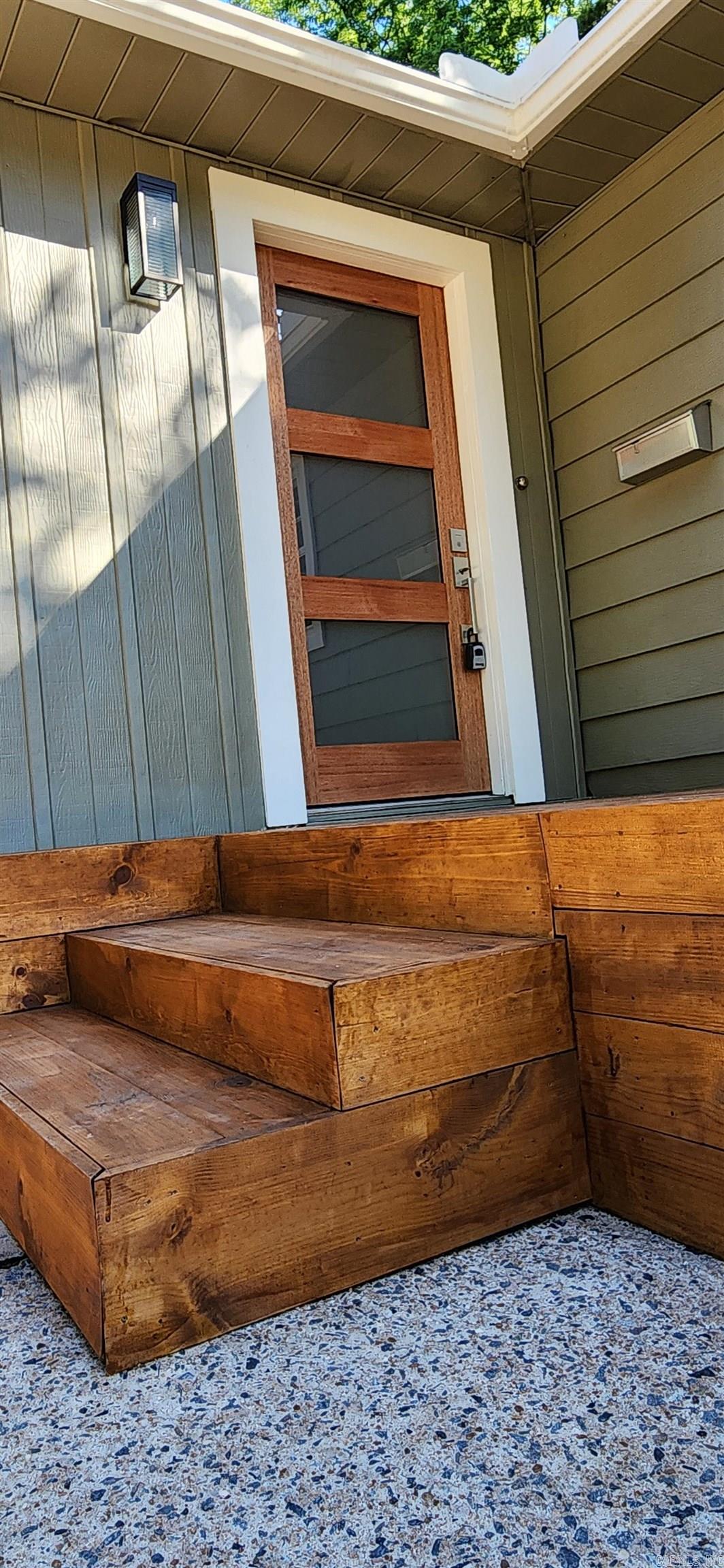 KINGWOOD PLACE - Residential