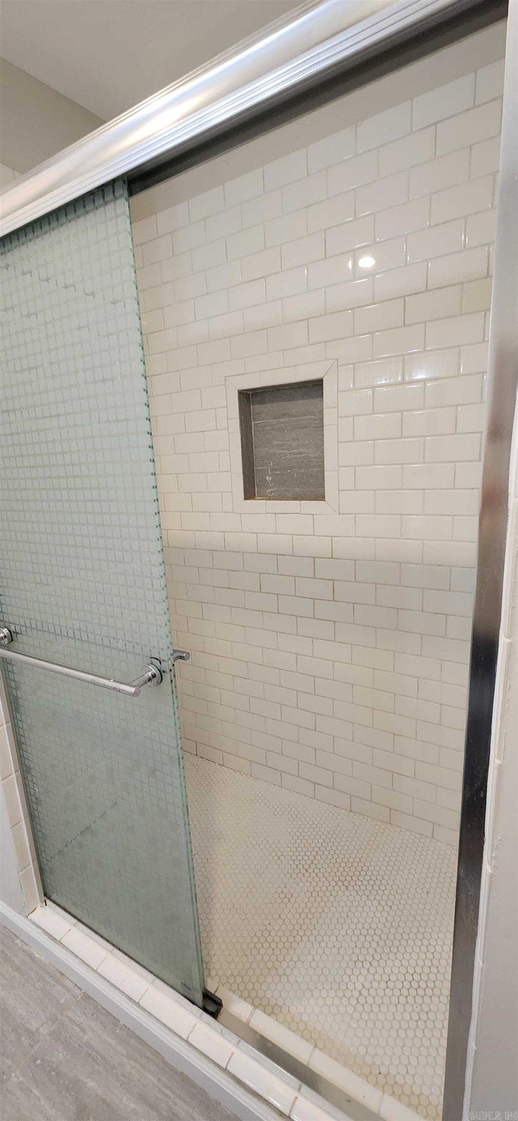 KINGWOOD PLACE - Residential