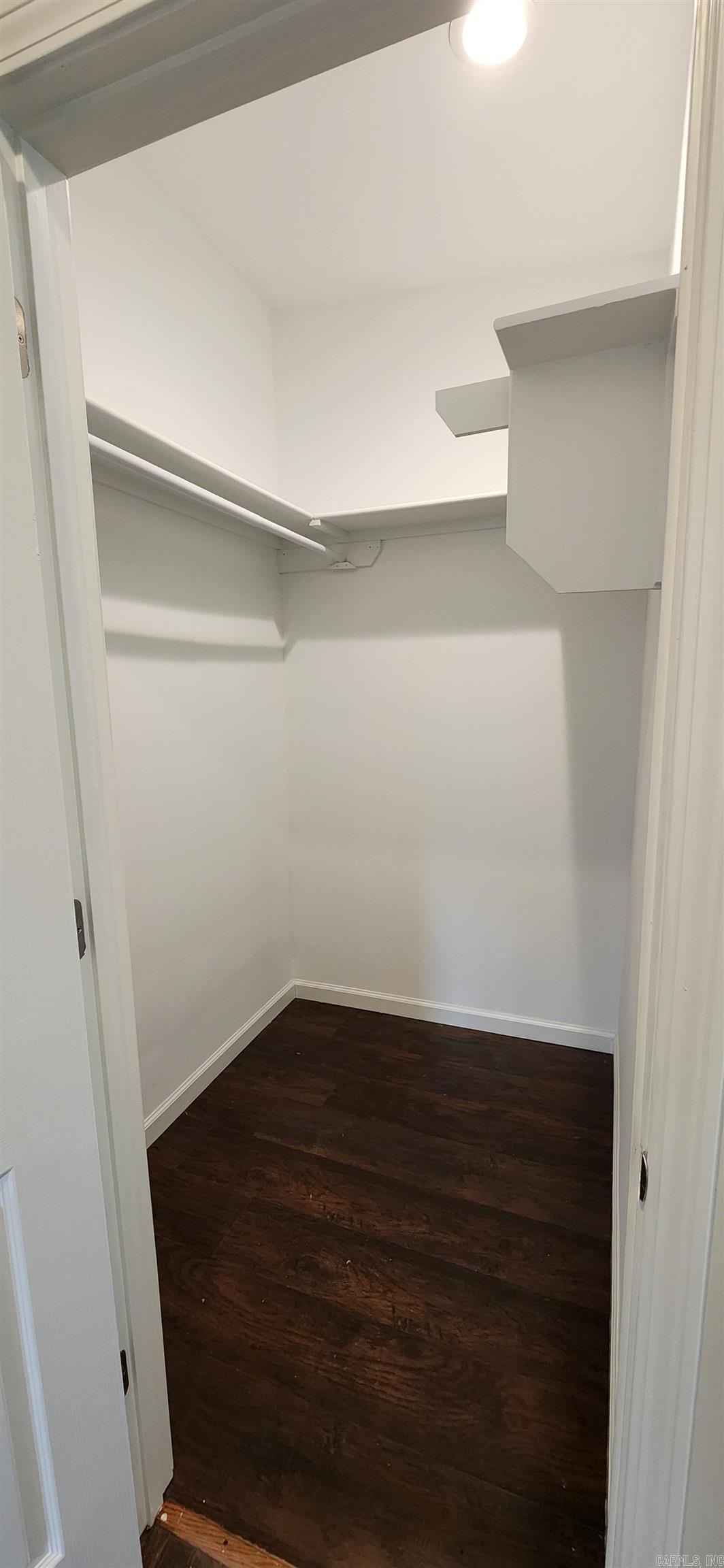 KINGWOOD PLACE - Residential