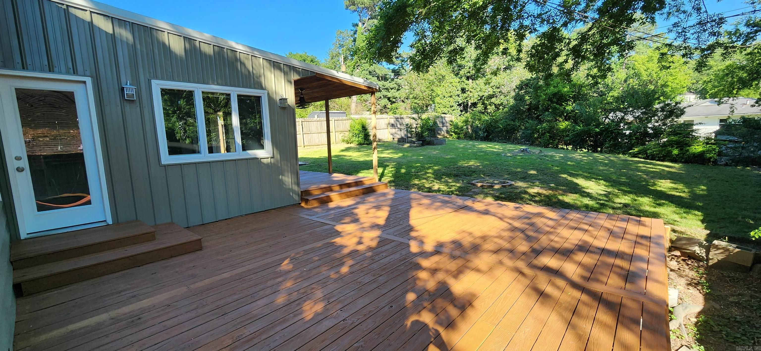 KINGWOOD PLACE - Residential