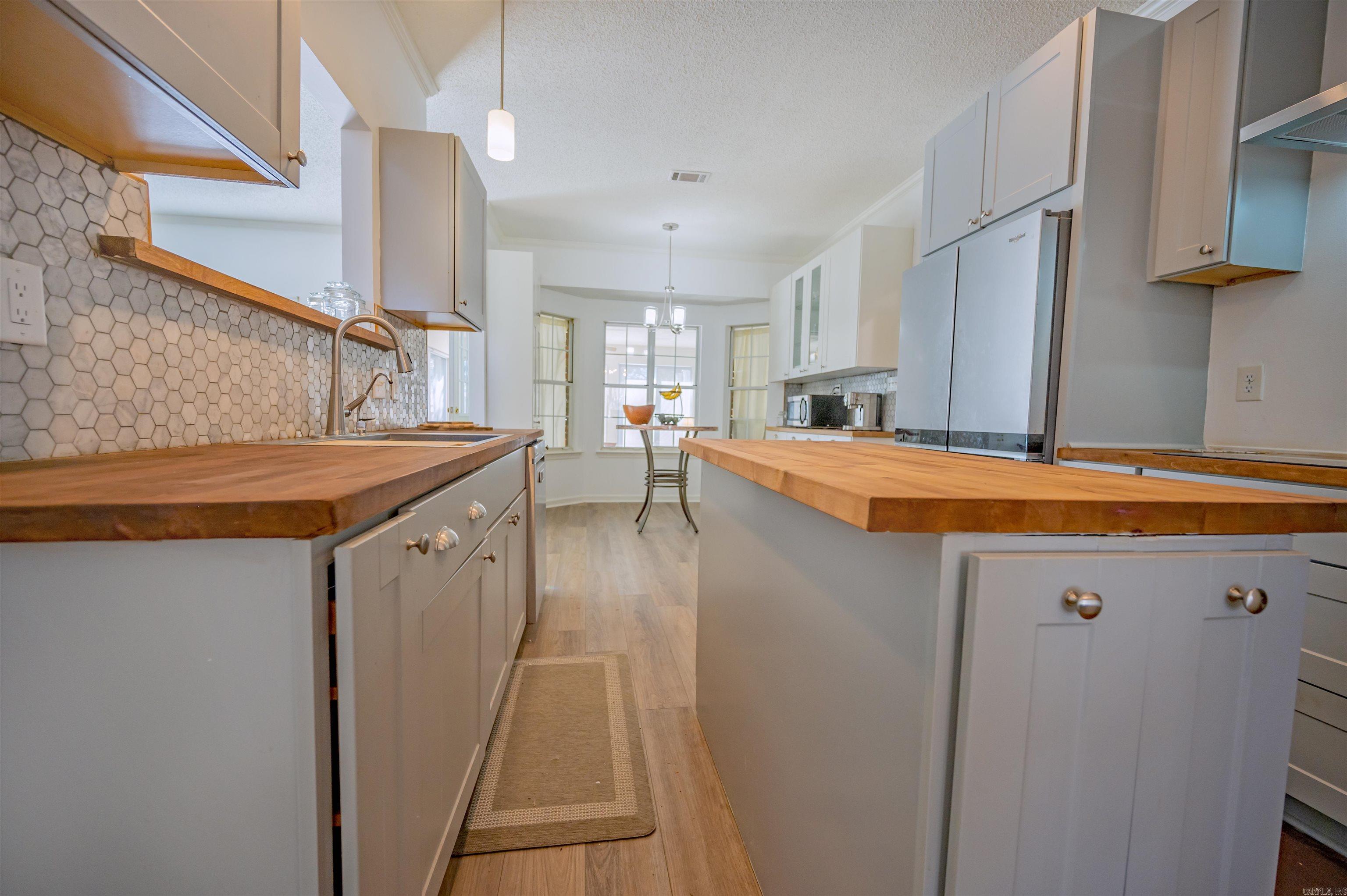 EDGEWATER ADDN - Residential