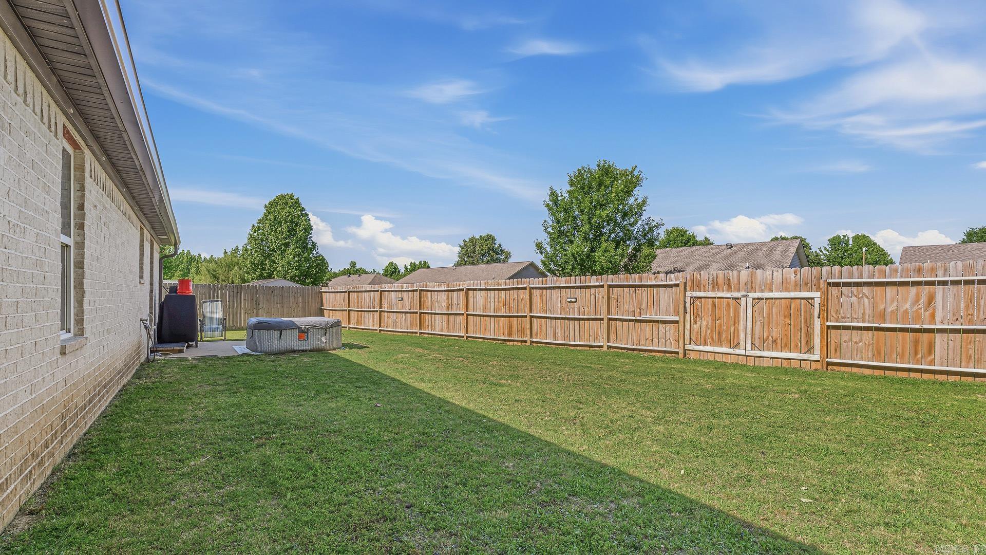 THROGMARTIN'S - Residential