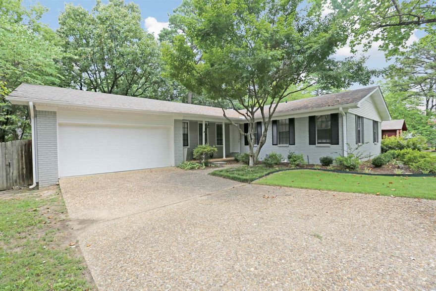 Not your standard subdivision home and somewhat secluded. Large open great room with fireplace that flows into dining area/kitchen. Island in the kitchen