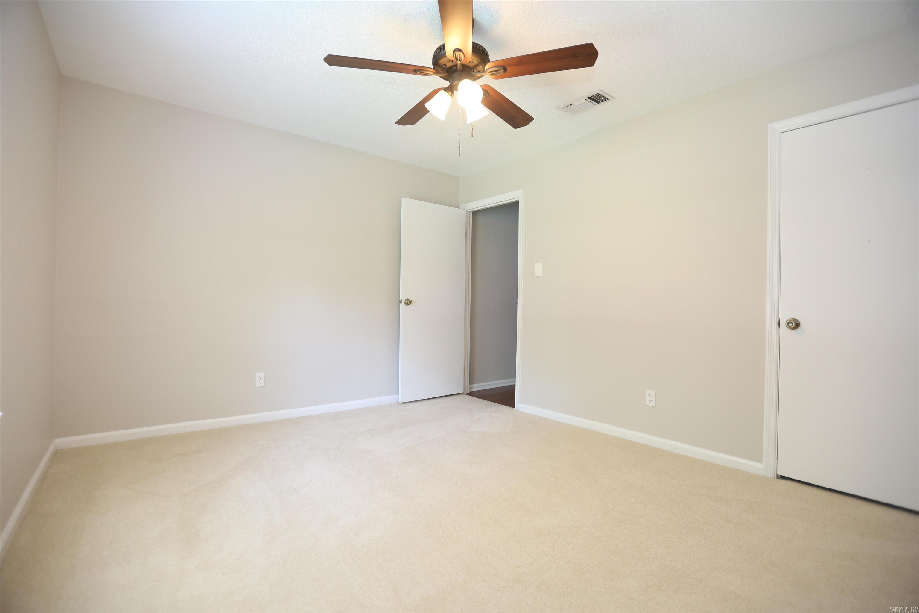 Marlowe Manor - Residential Lease