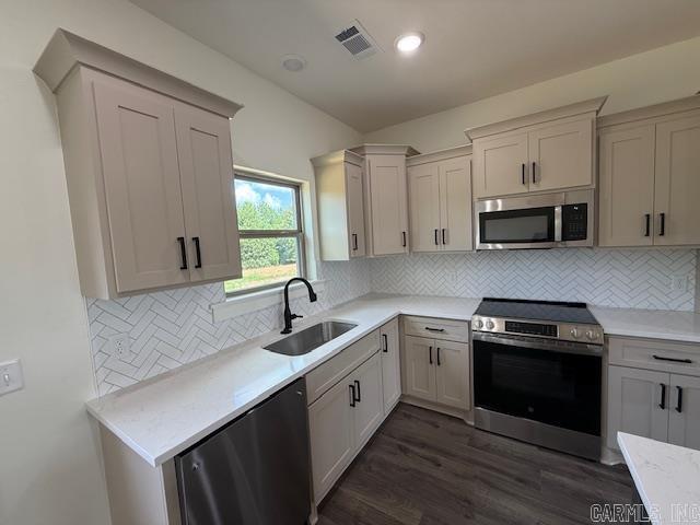 SUMMERLYN SUBDIVISION - Residential