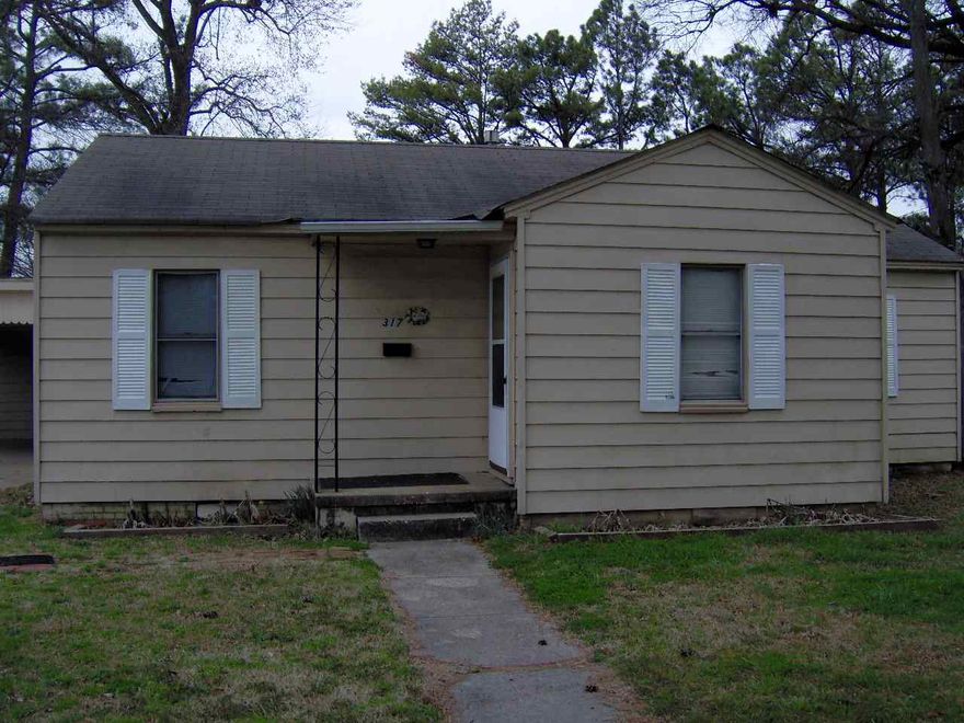 If your in the market for a First Home or Investment Property, give me a call or text. This three bedroom, two bath house could just be what you have been looking for. House also has extra living space with gas log fireplace. Home features Central Heat and Air that has been replaced in the past five years. Back half of roof was replaced less than ten years. Home also has a new hot water heater that was replaced this year. Home has rented for $550.00 per month for a number of years.