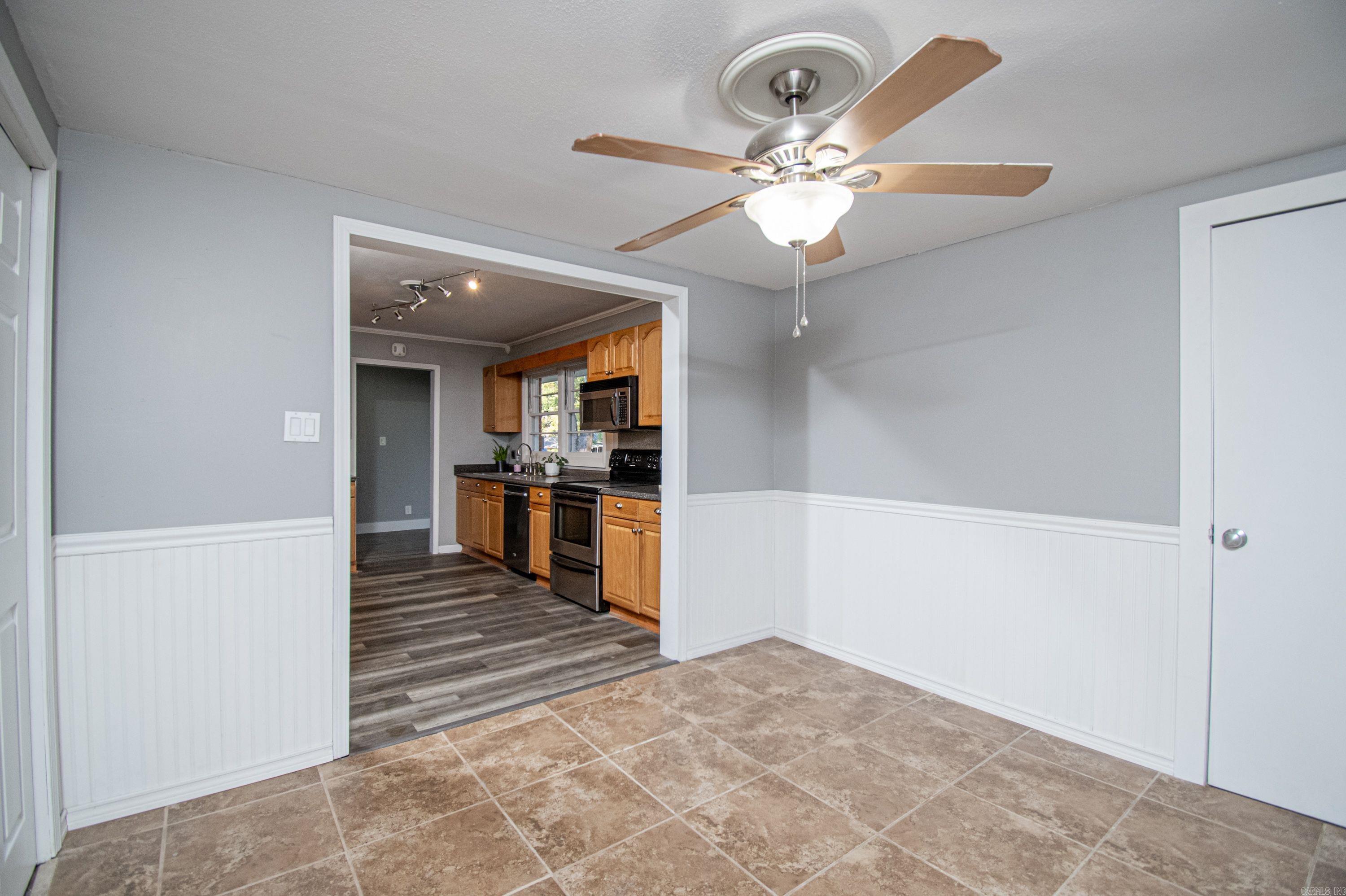 Racquet Club - Residential