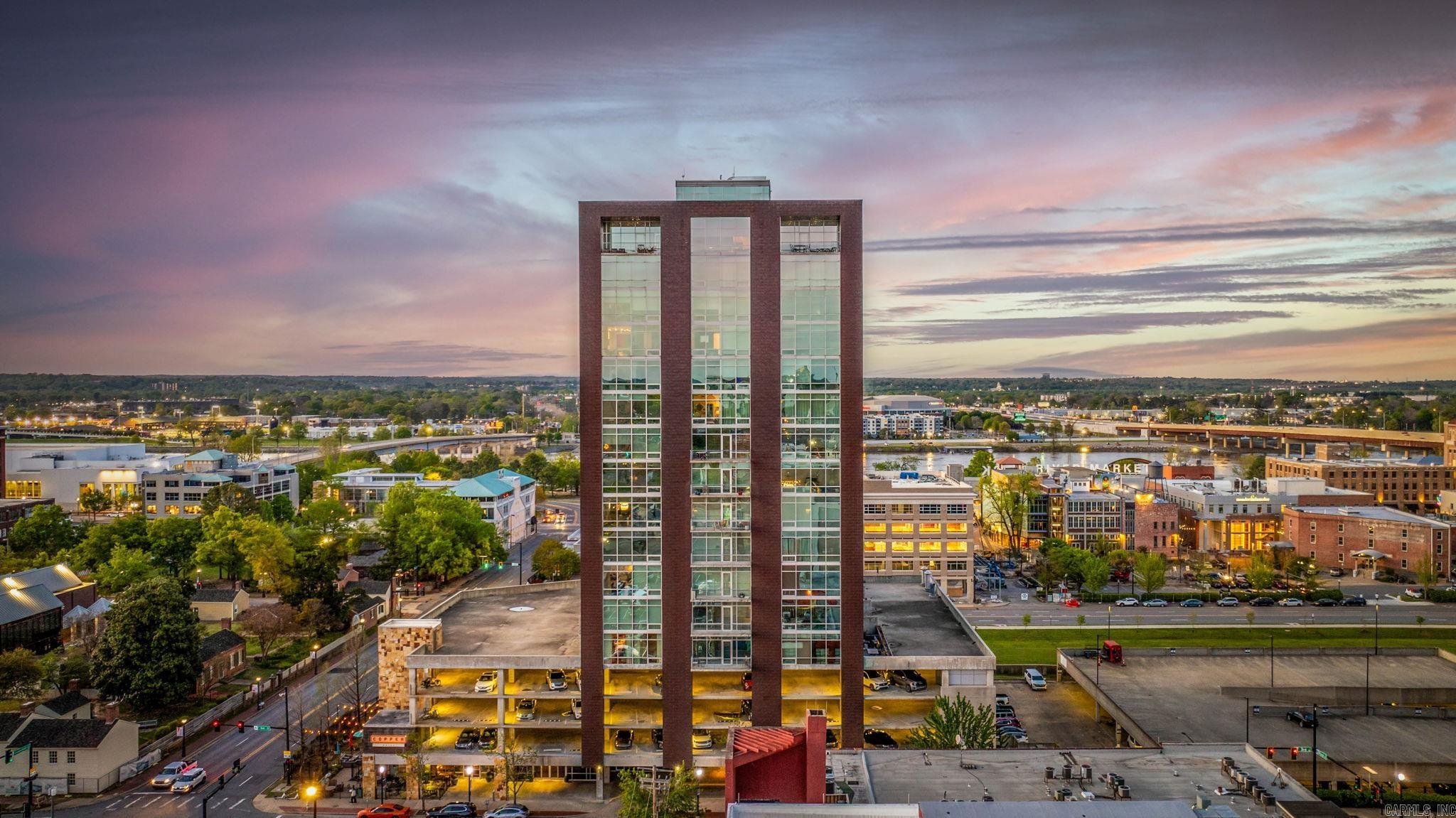 300 THIRD HPR - Residential