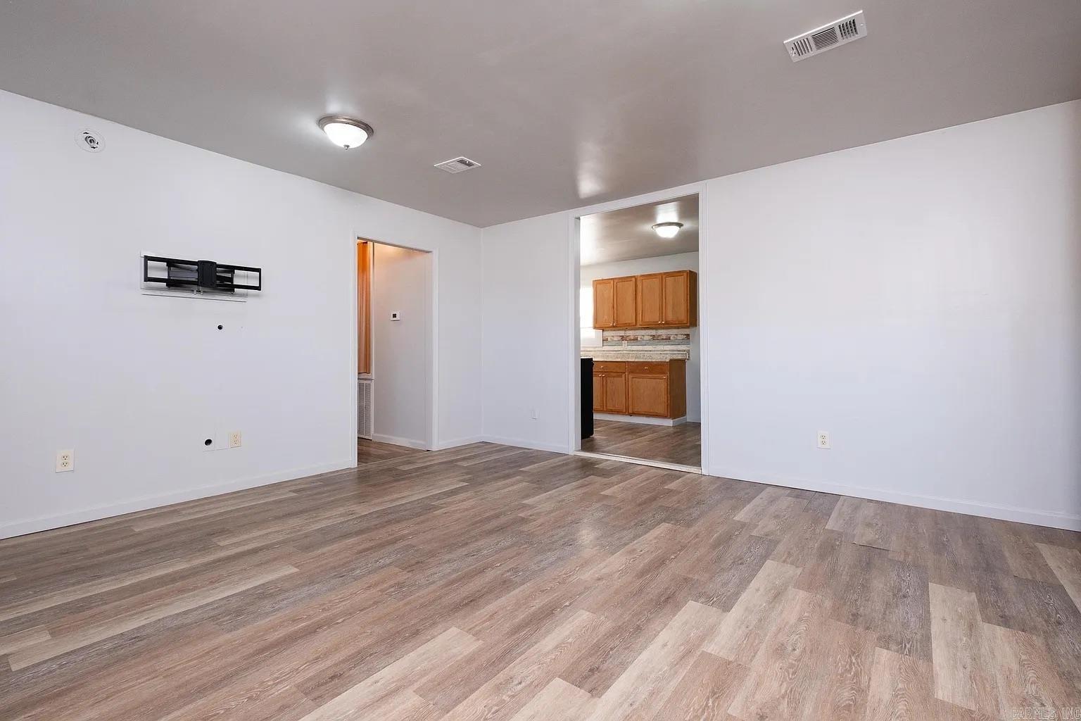 EASTWOOD HGTS - Residential