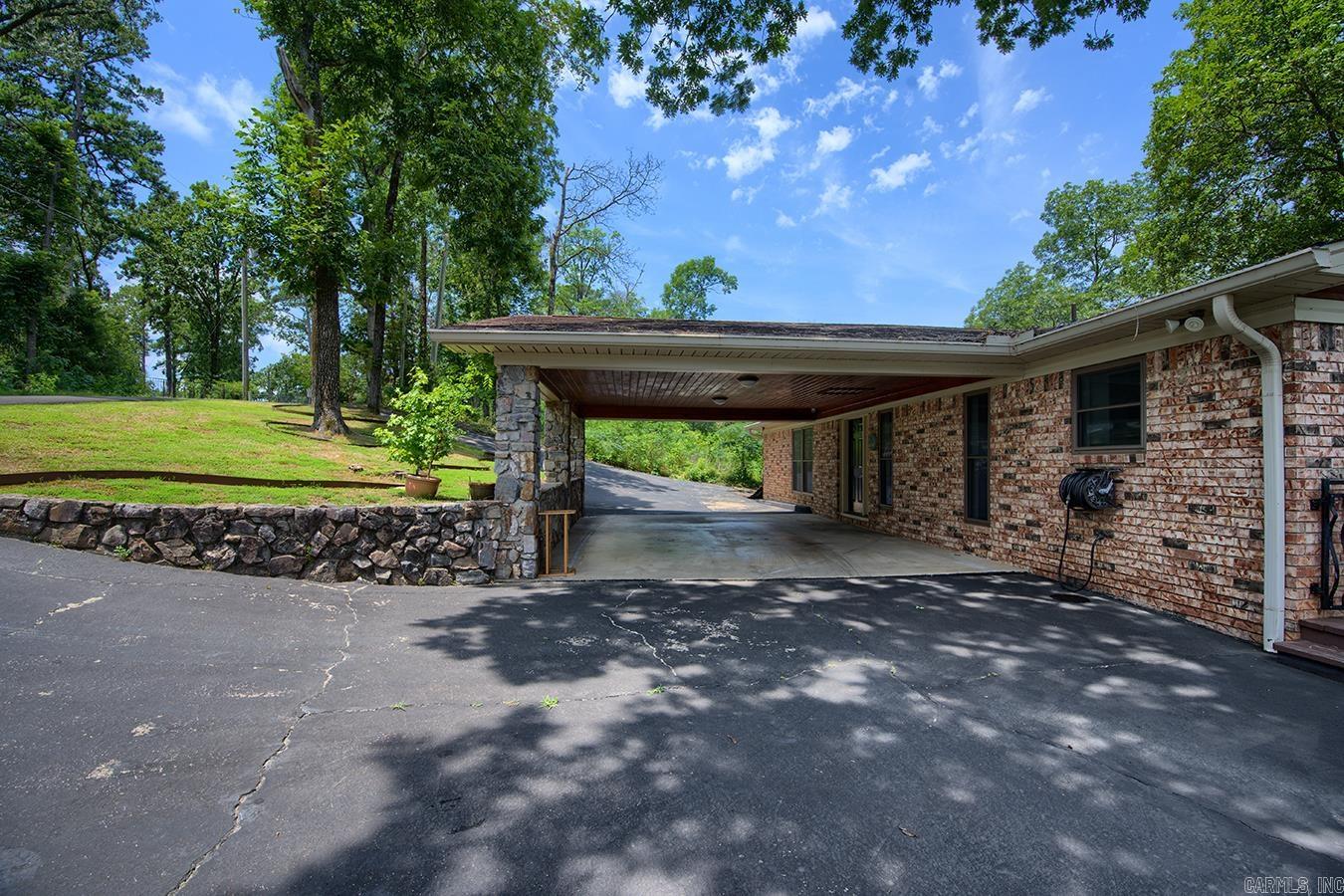 Quinns Lake Park - Residential