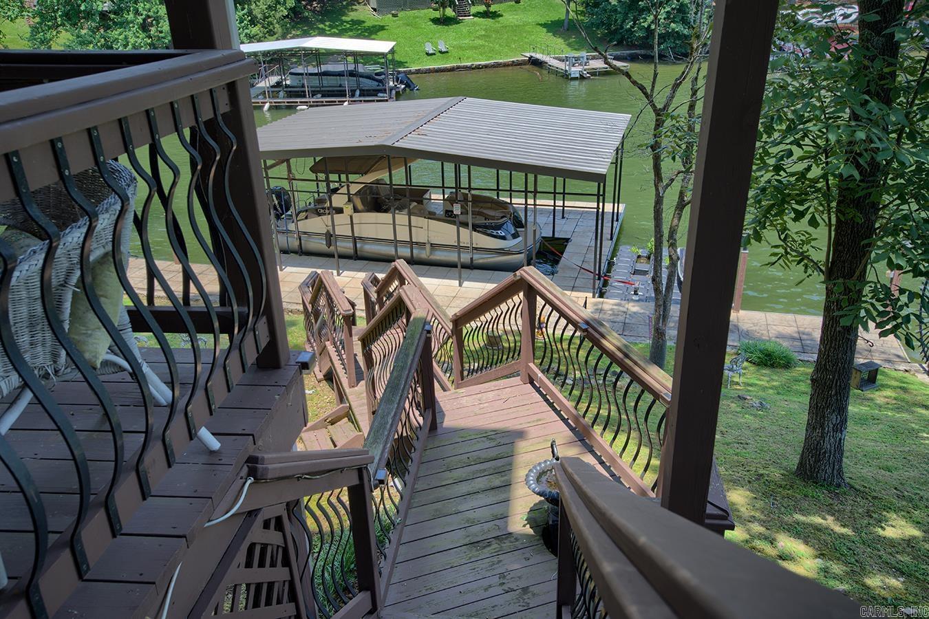 Quinns Lake Park - Residential
