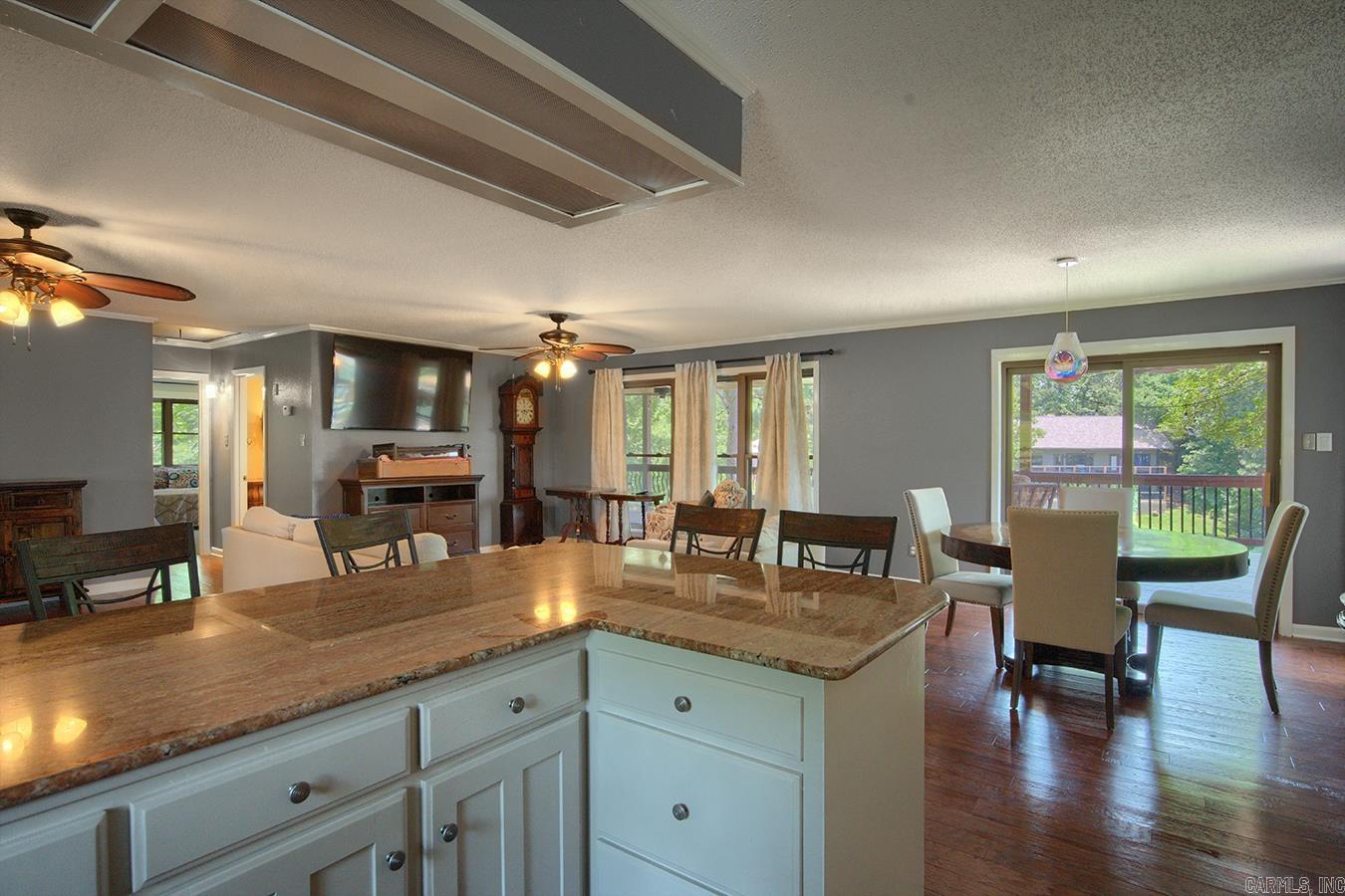 Quinns Lake Park - Residential