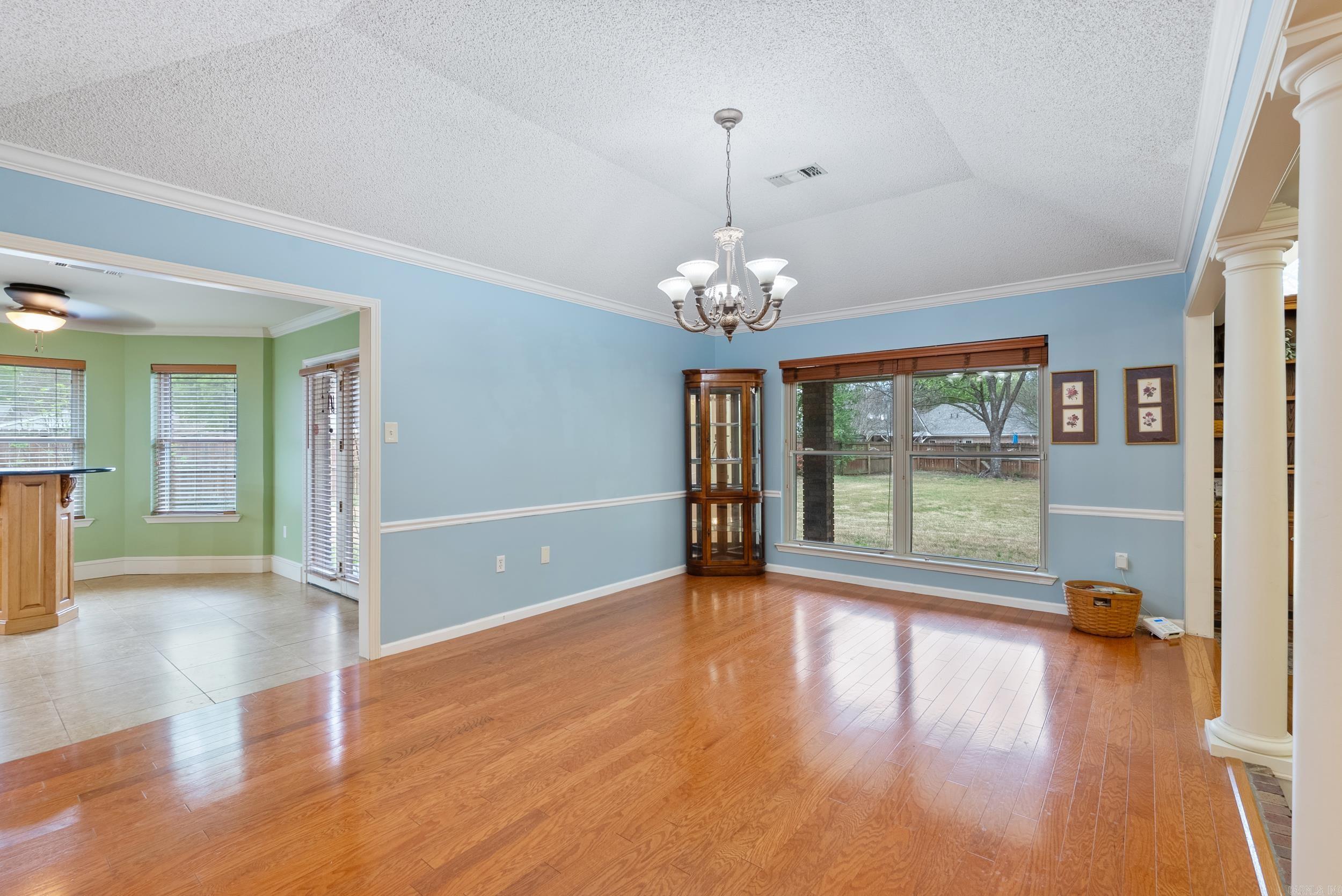 SHADY VALLEY - Residential