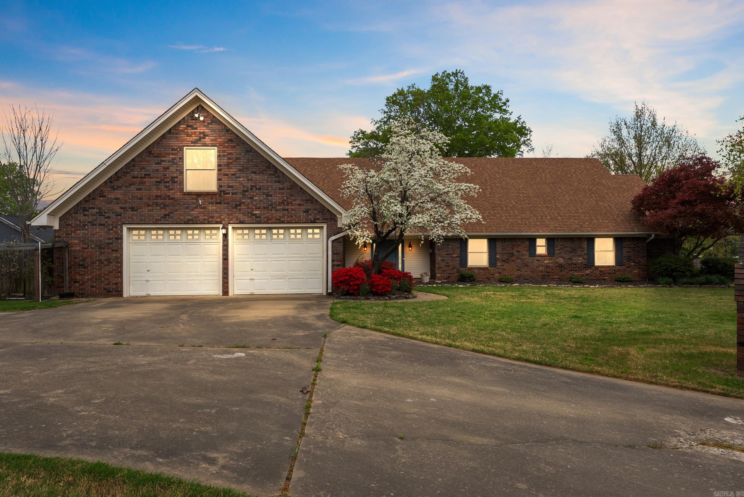 SHADY VALLEY - Residential