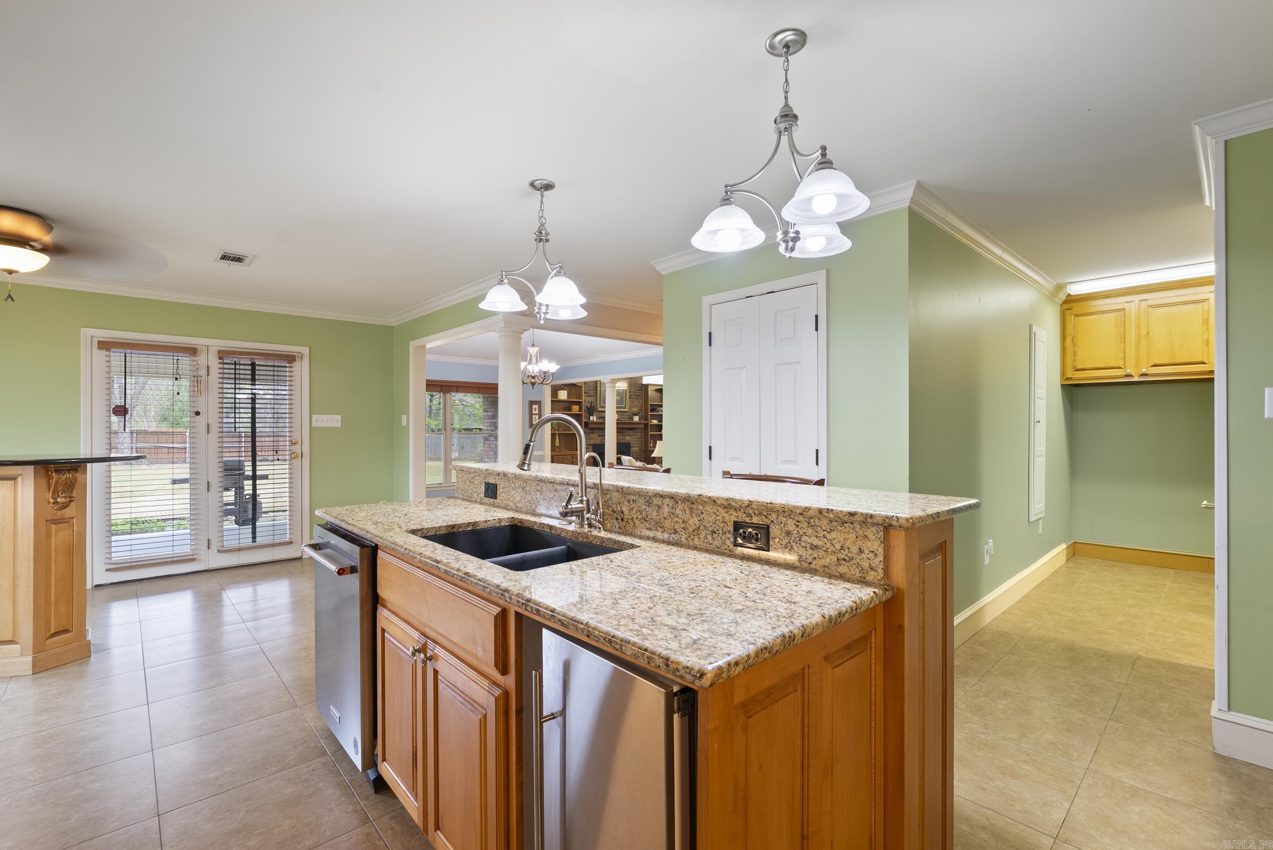 SHADY VALLEY - Residential