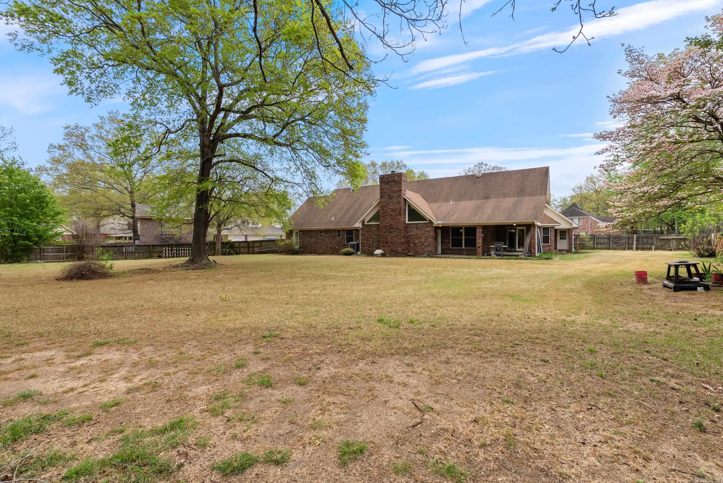 SHADY VALLEY - Residential