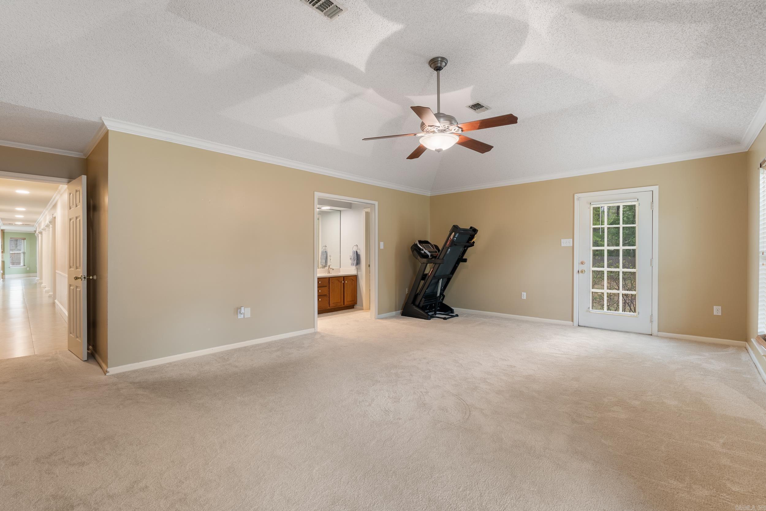 SHADY VALLEY - Residential