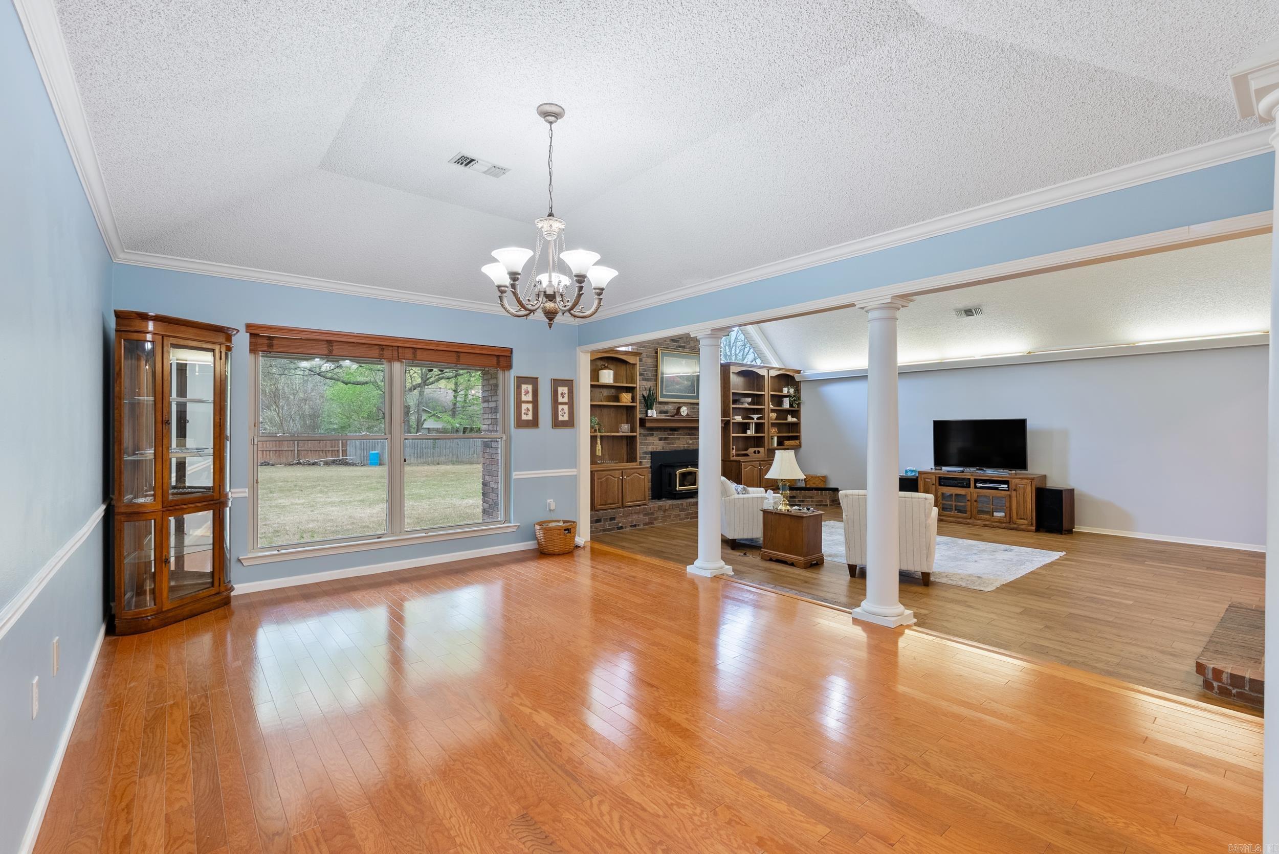 SHADY VALLEY - Residential