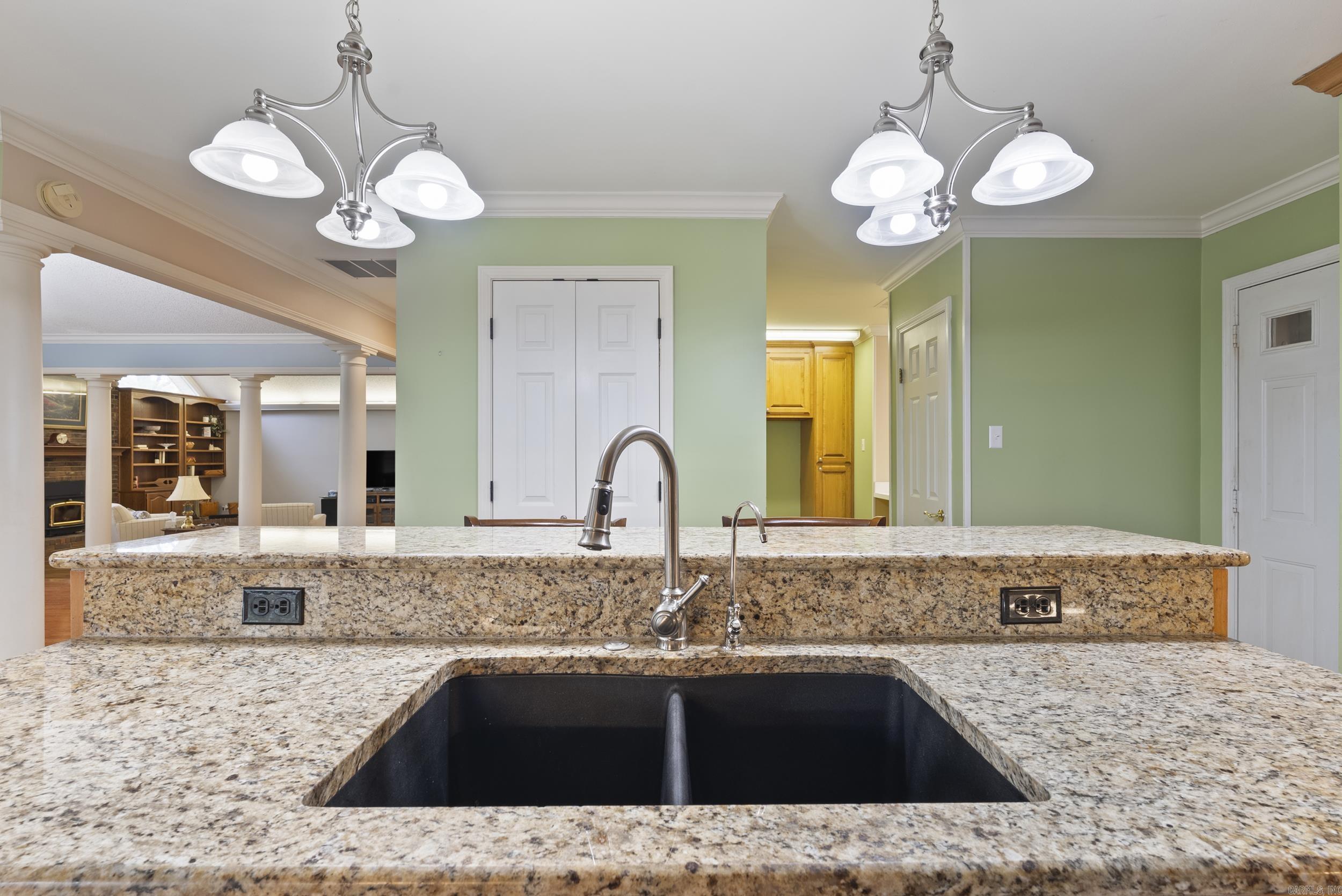 SHADY VALLEY - Residential