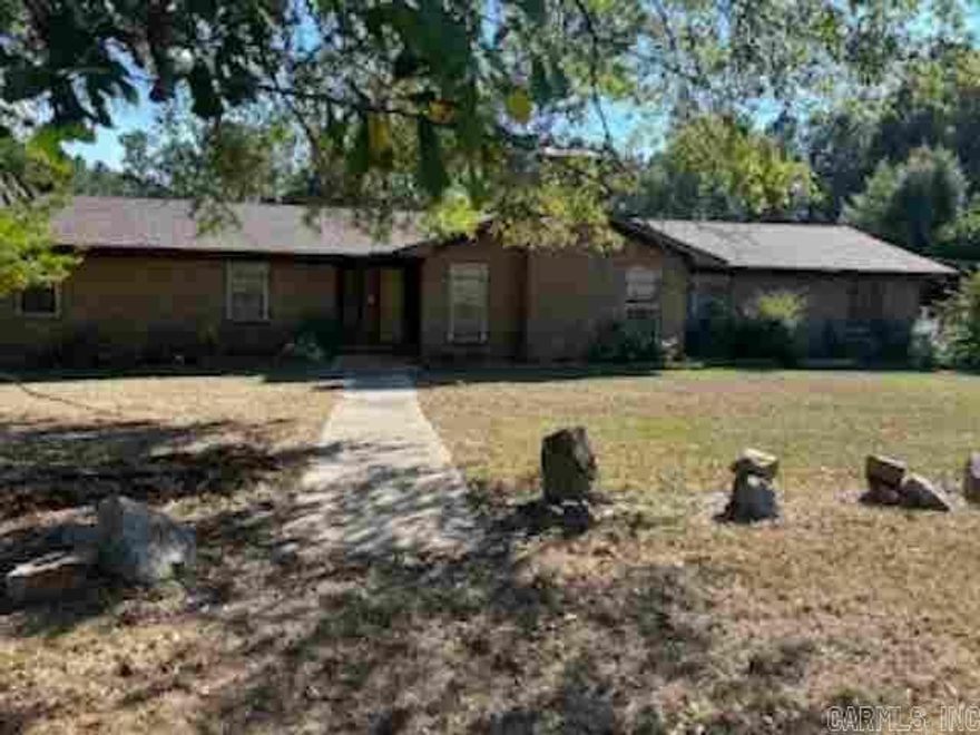 This home sits on 1.58 acres of land. This will be a great fixer upper or investment property. It has 3 bedrooms and 2 baths