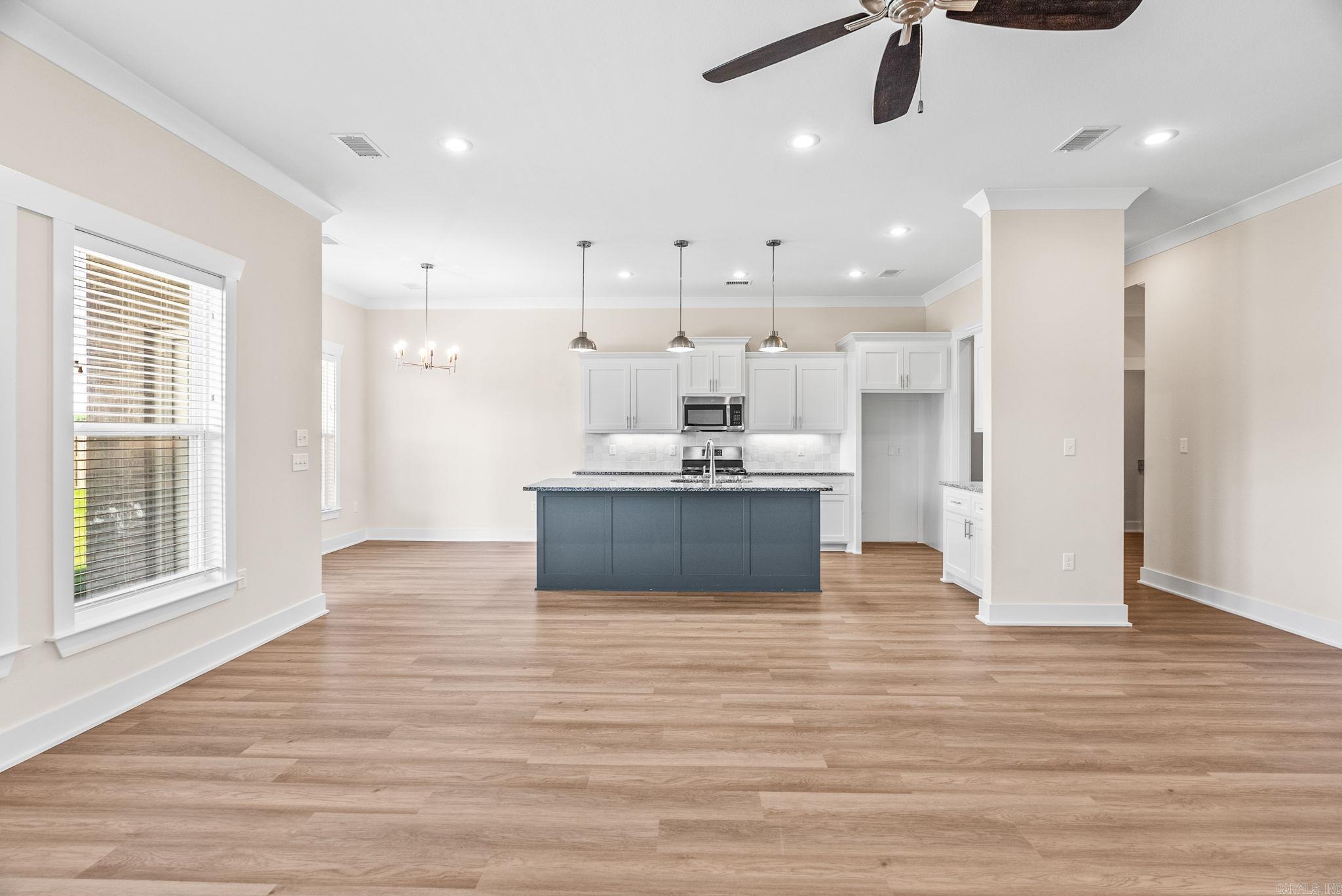 IVY PLACE - Residential