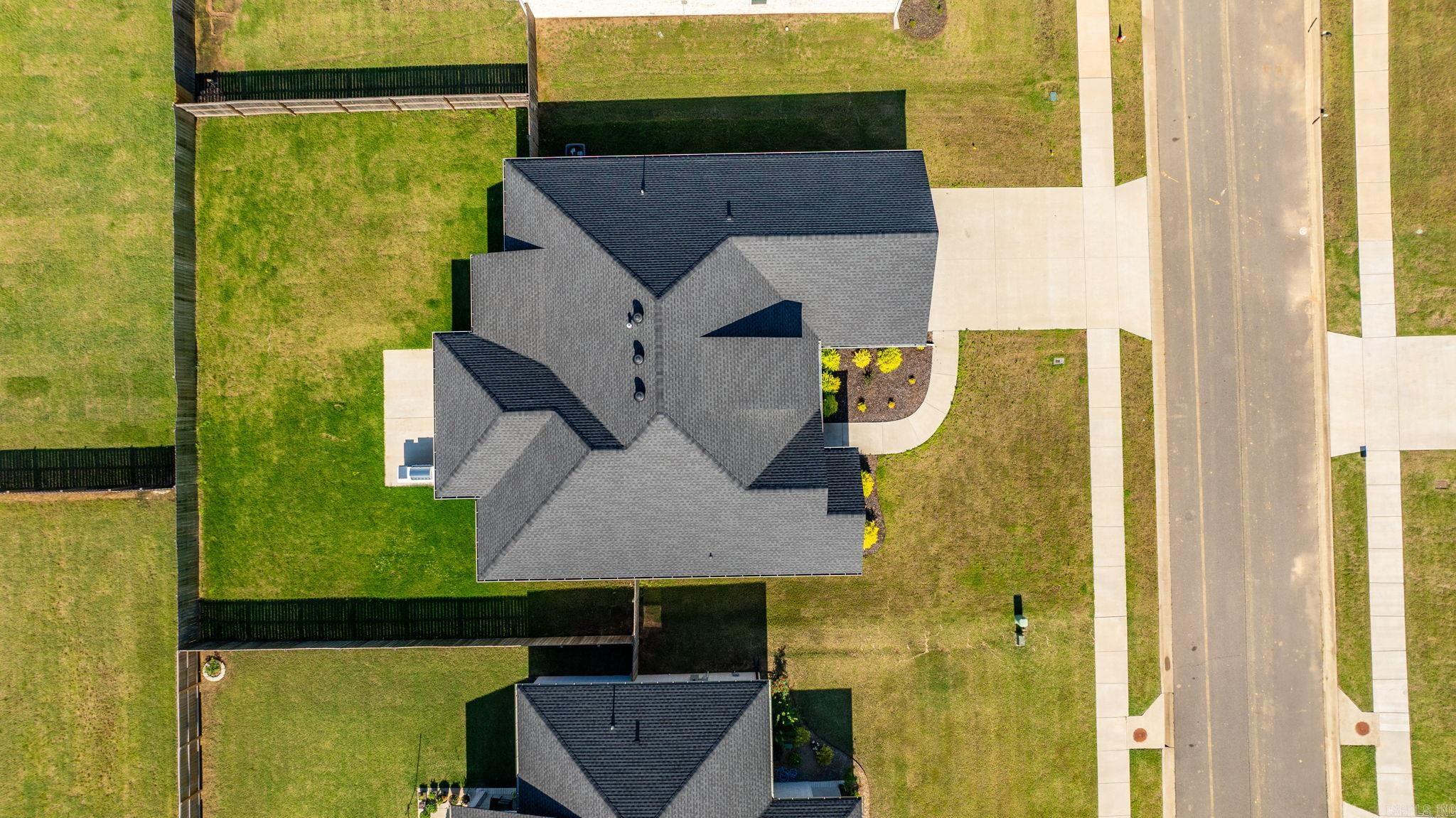 IVY PLACE - Residential
