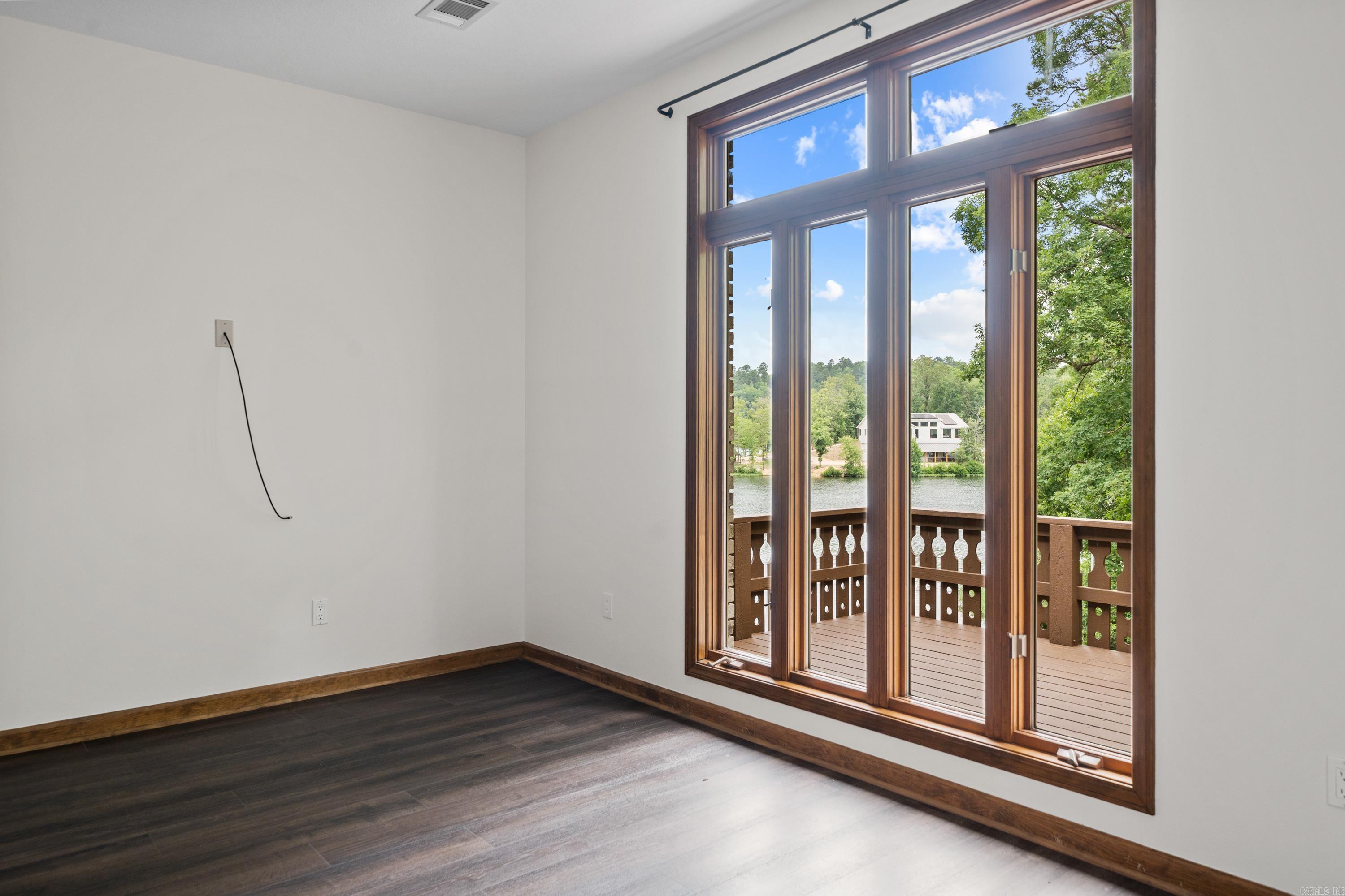 ZAFIRO - Residential