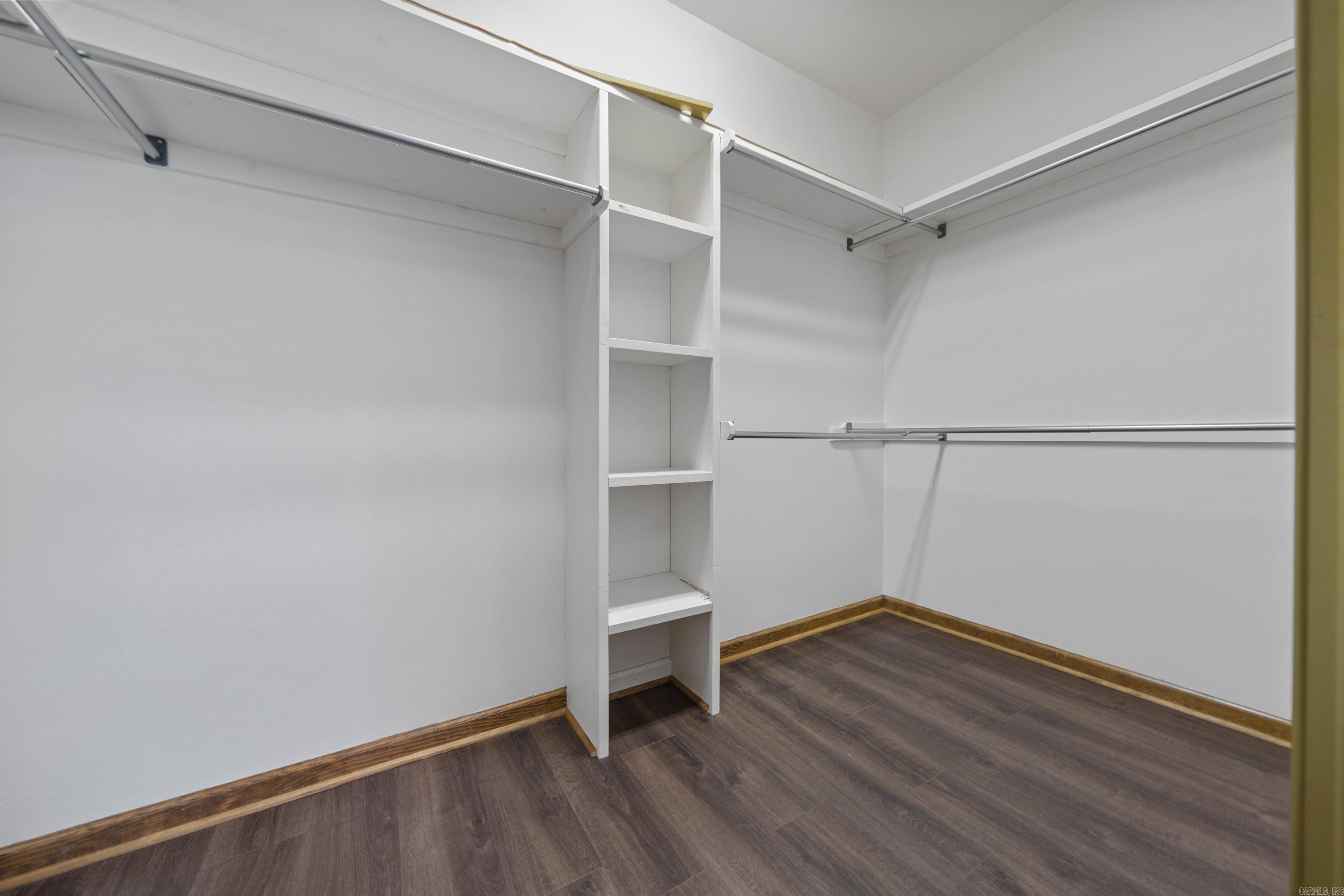 ZAFIRO - Residential