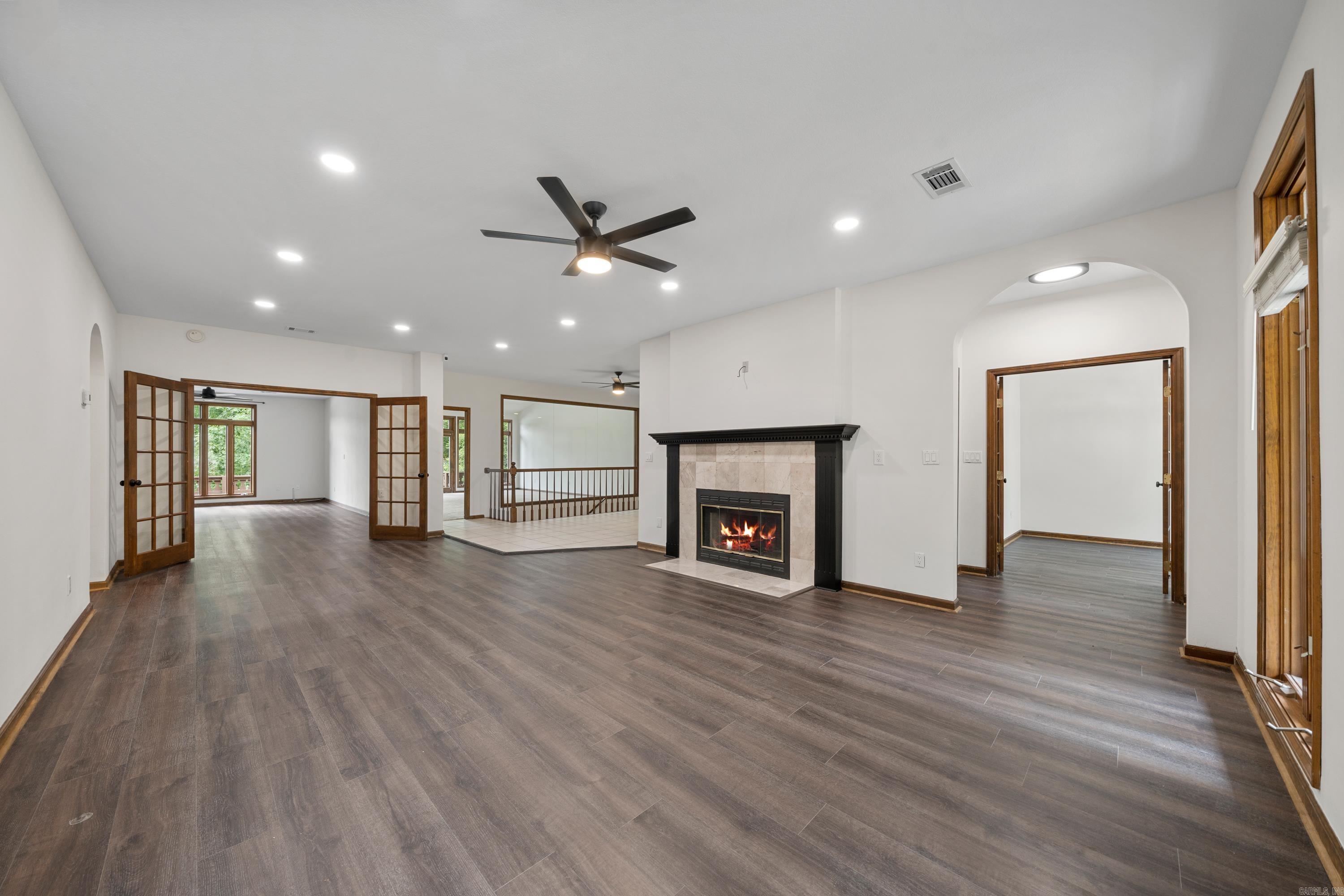 ZAFIRO - Residential