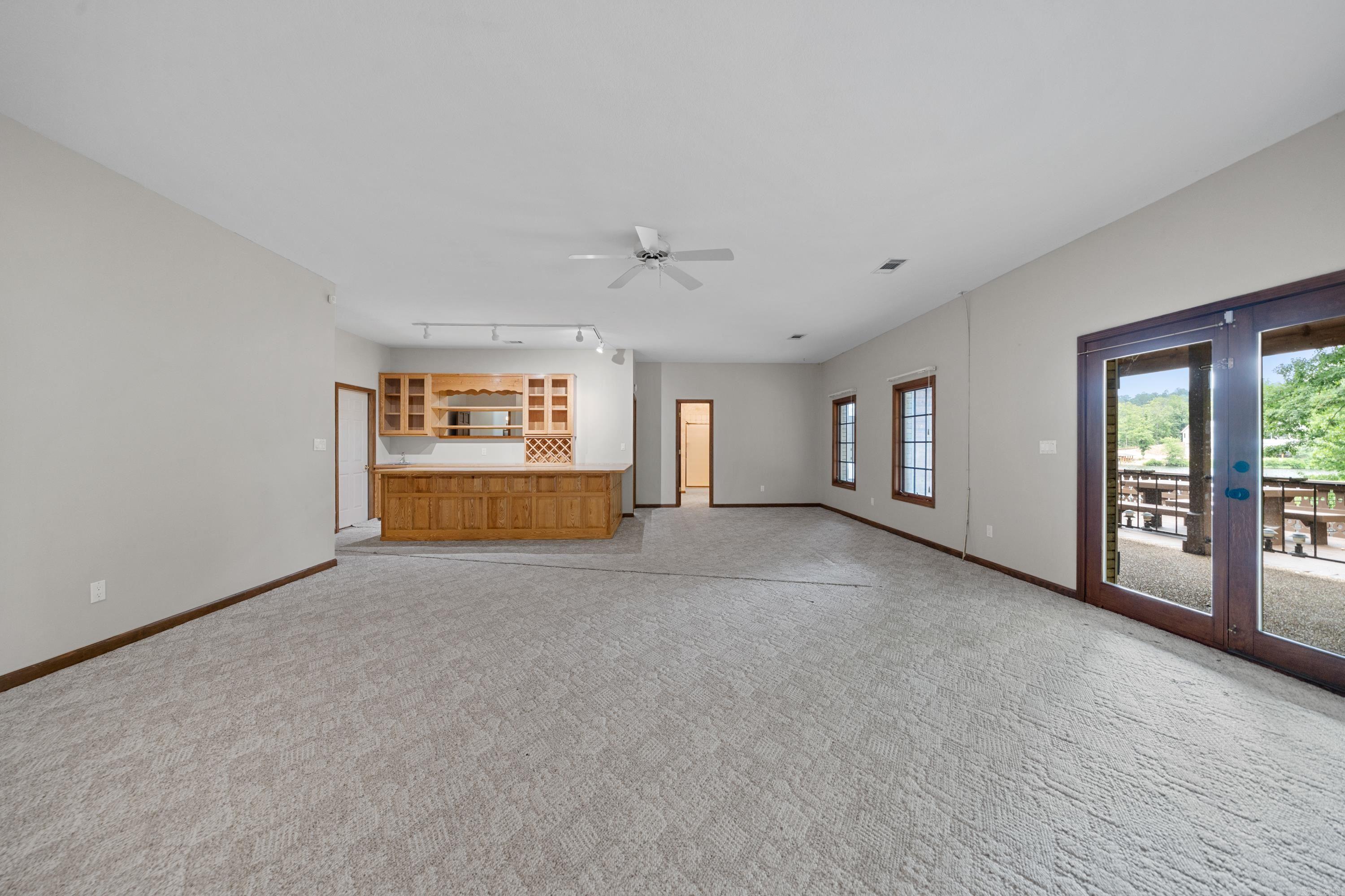 ZAFIRO - Residential