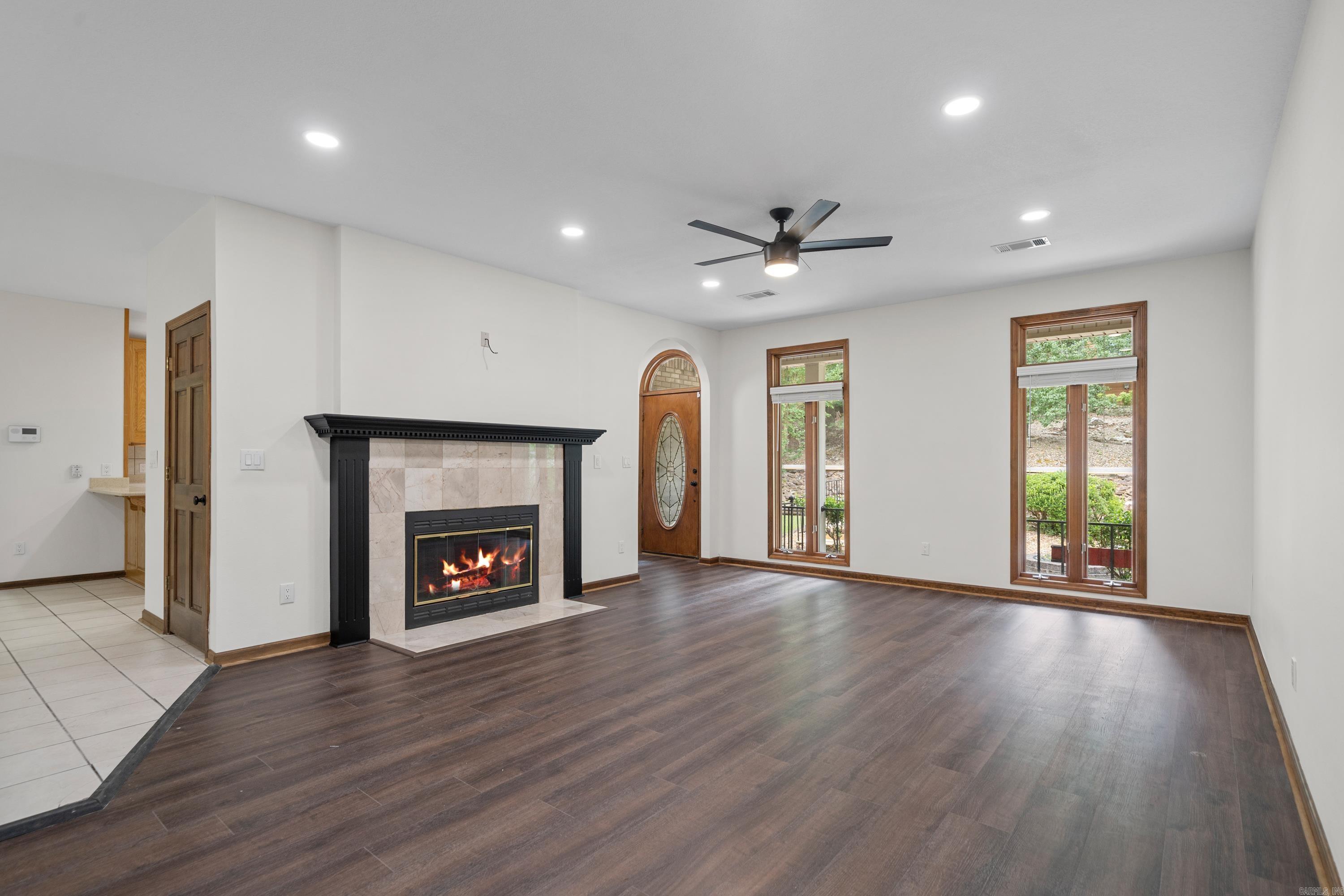 ZAFIRO - Residential