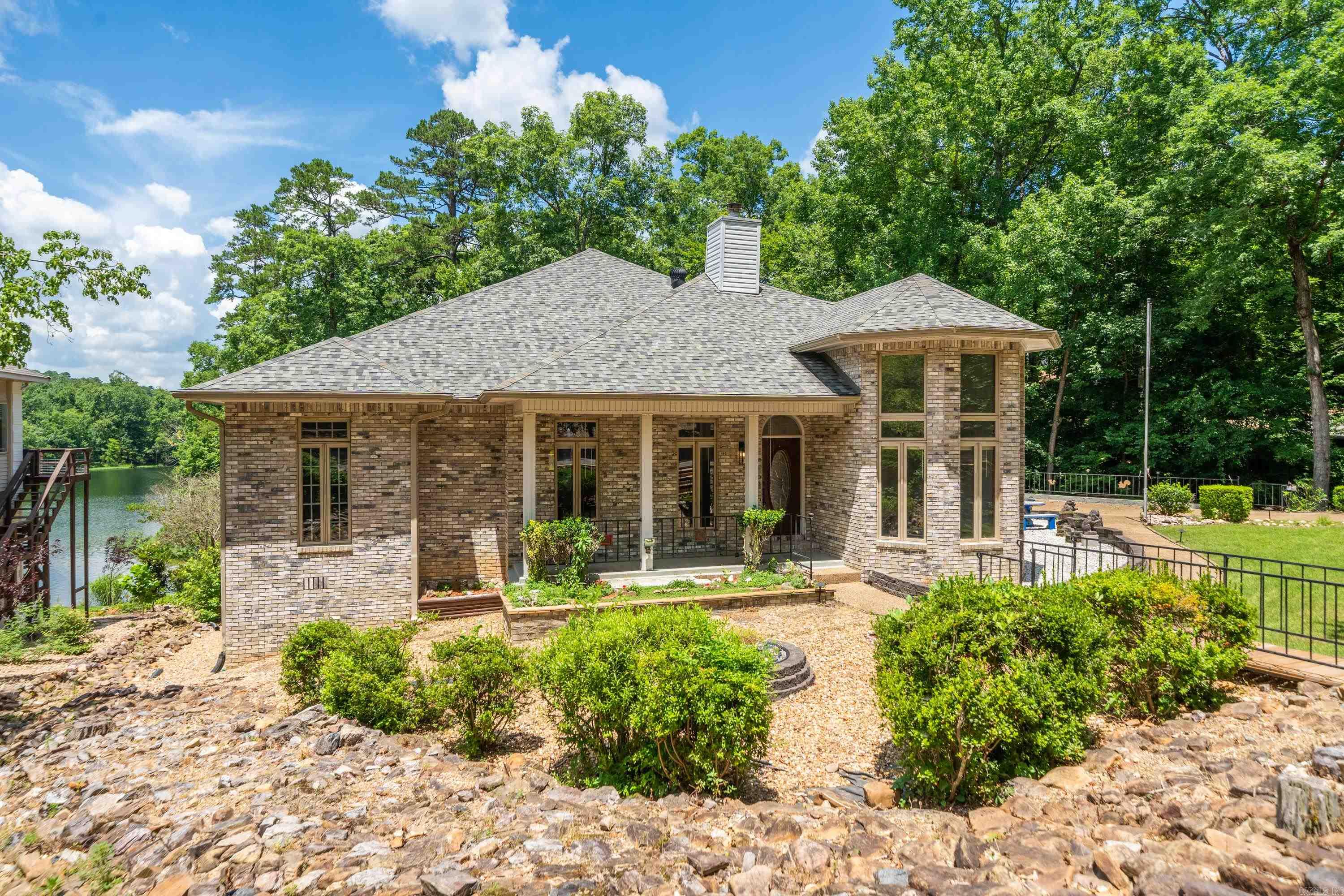 ZAFIRO - Residential