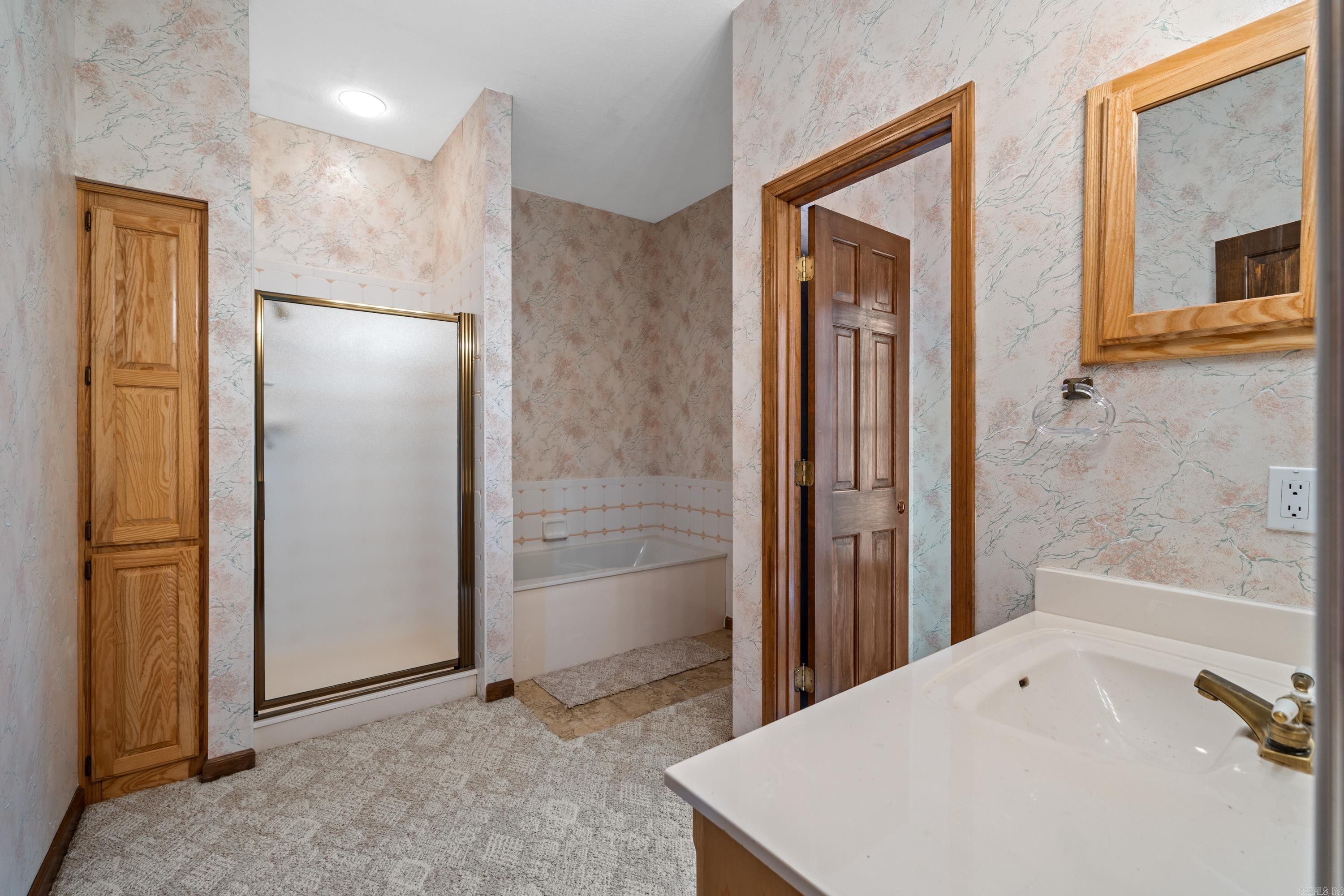 ZAFIRO - Residential