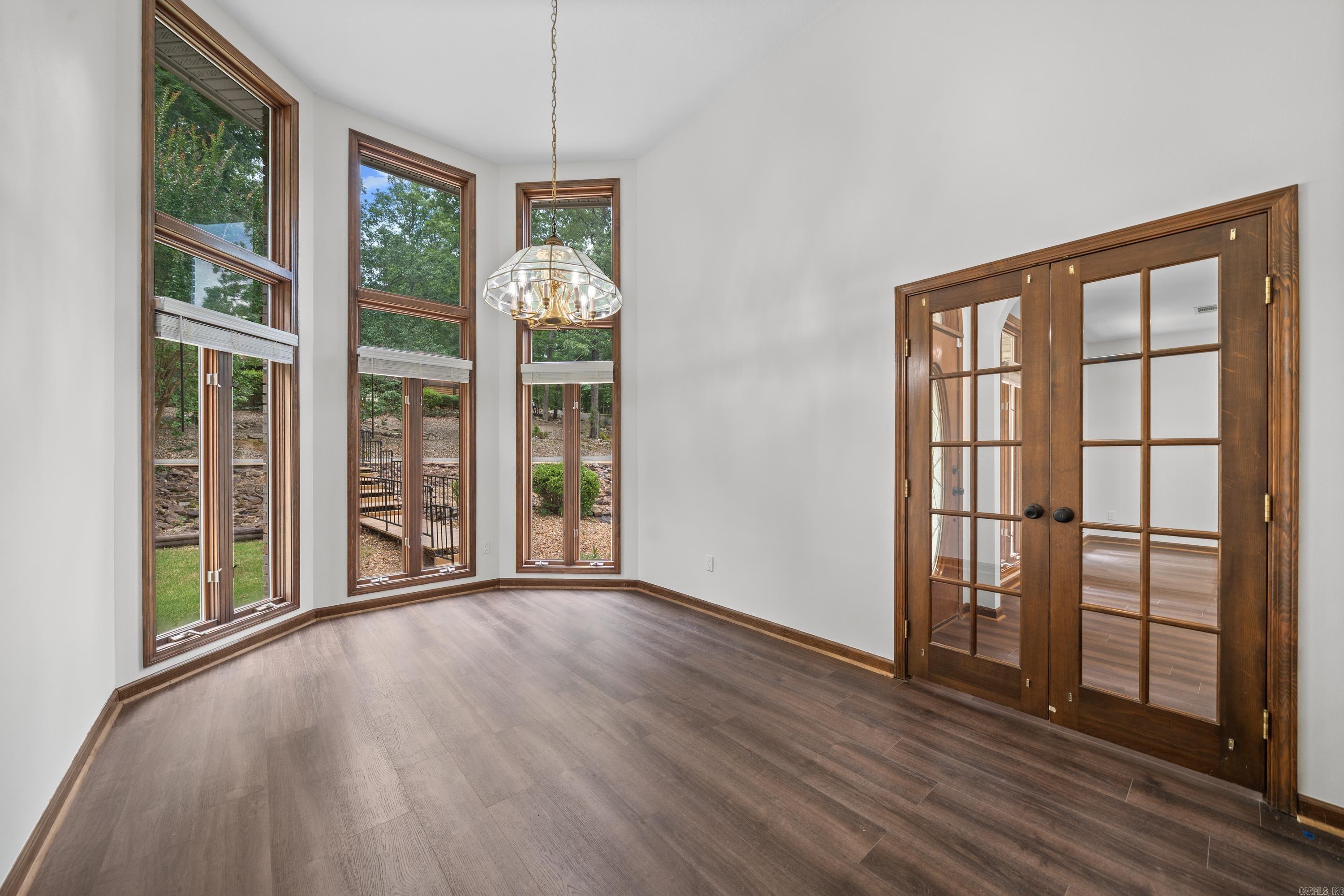 ZAFIRO - Residential