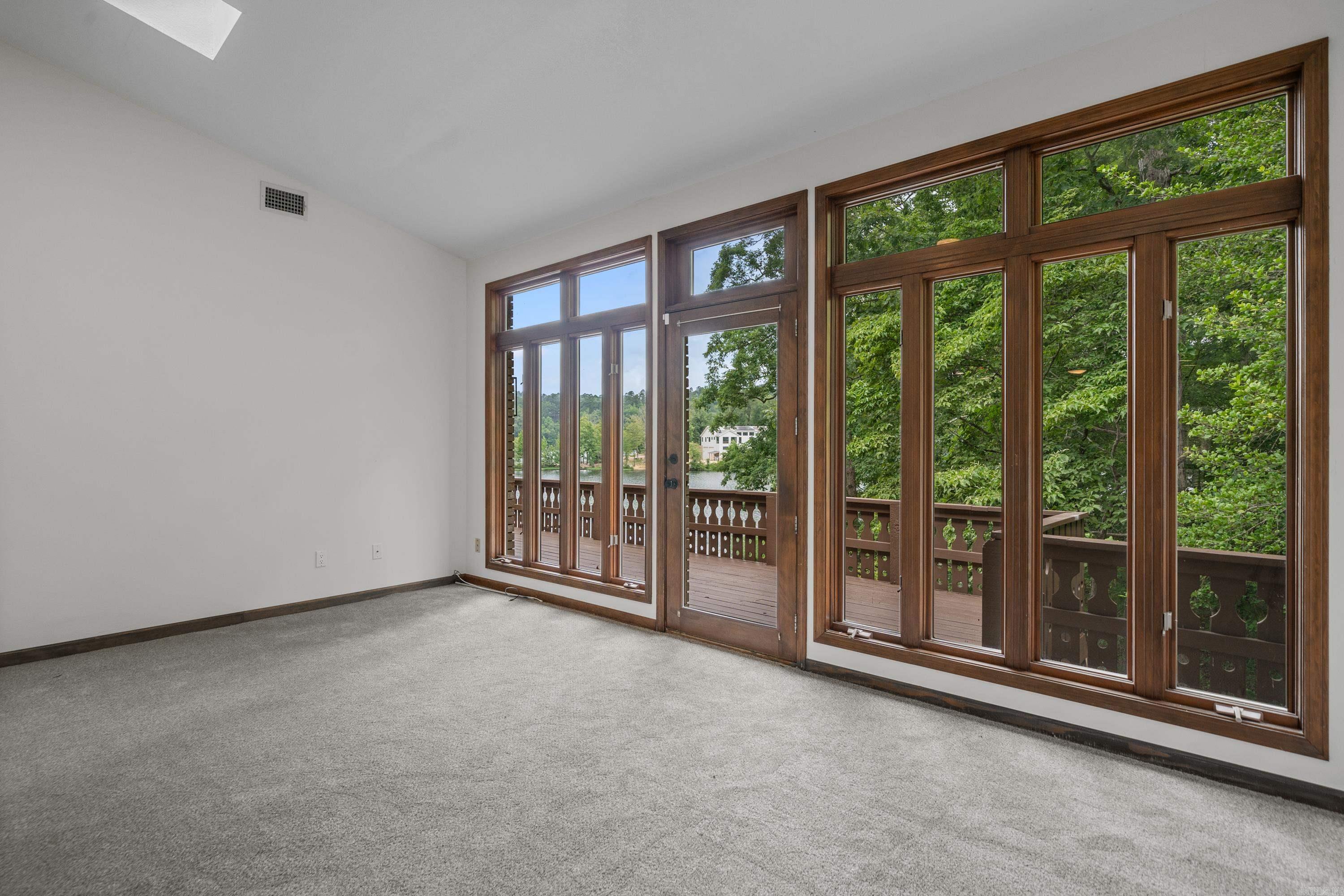 ZAFIRO - Residential