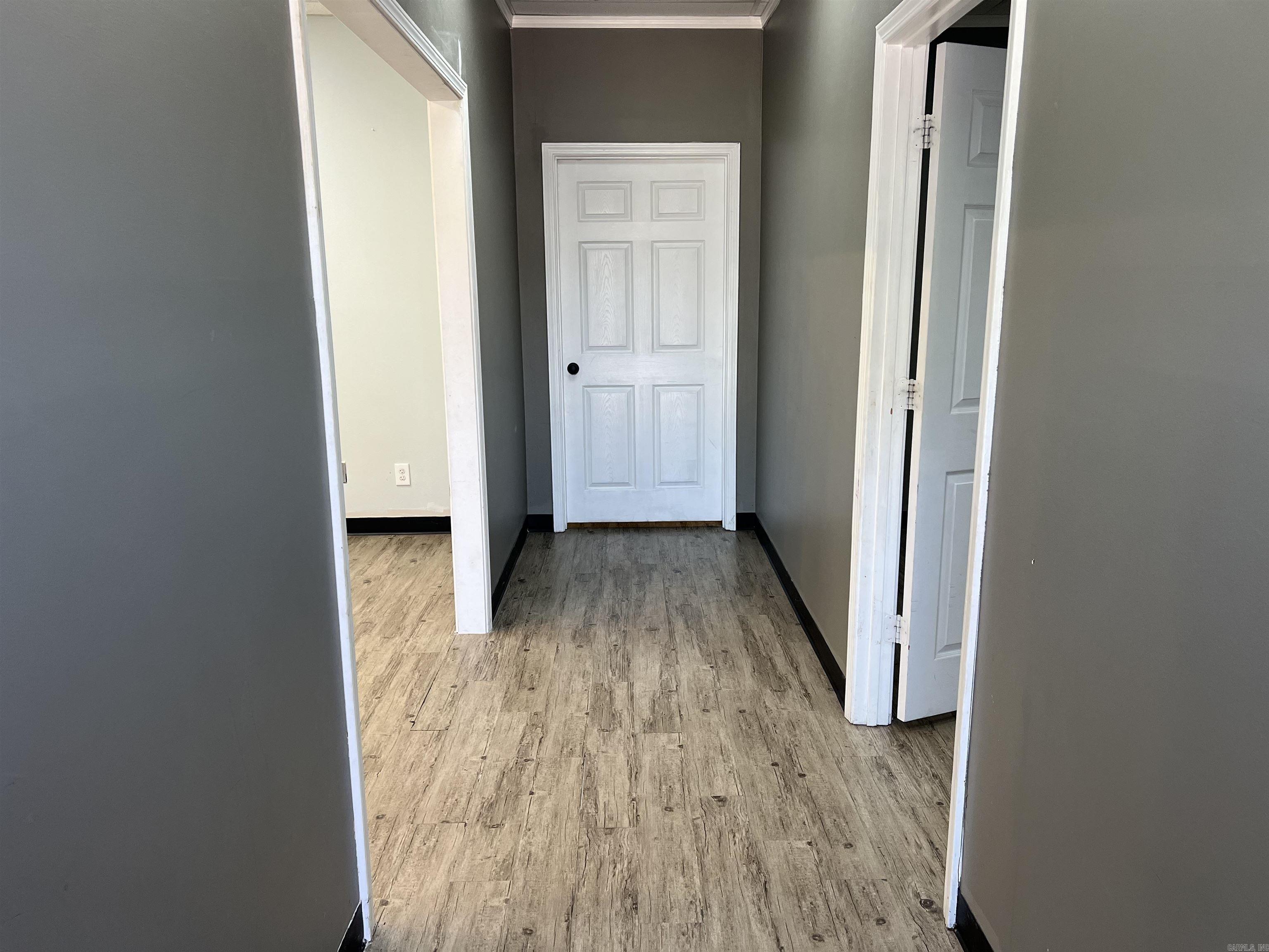 Plaza Commercial - Residential Lease