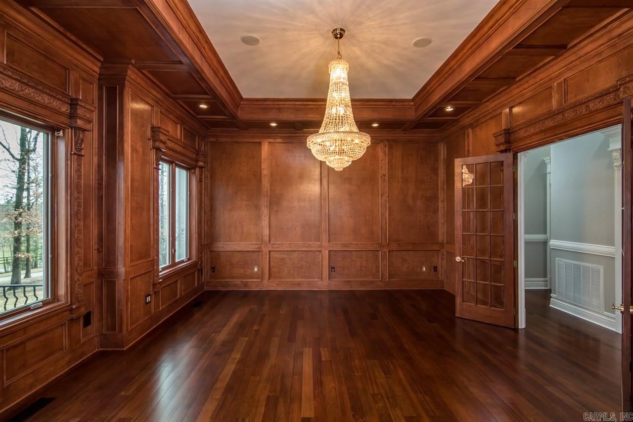 CHENAL DOWNS - Residential