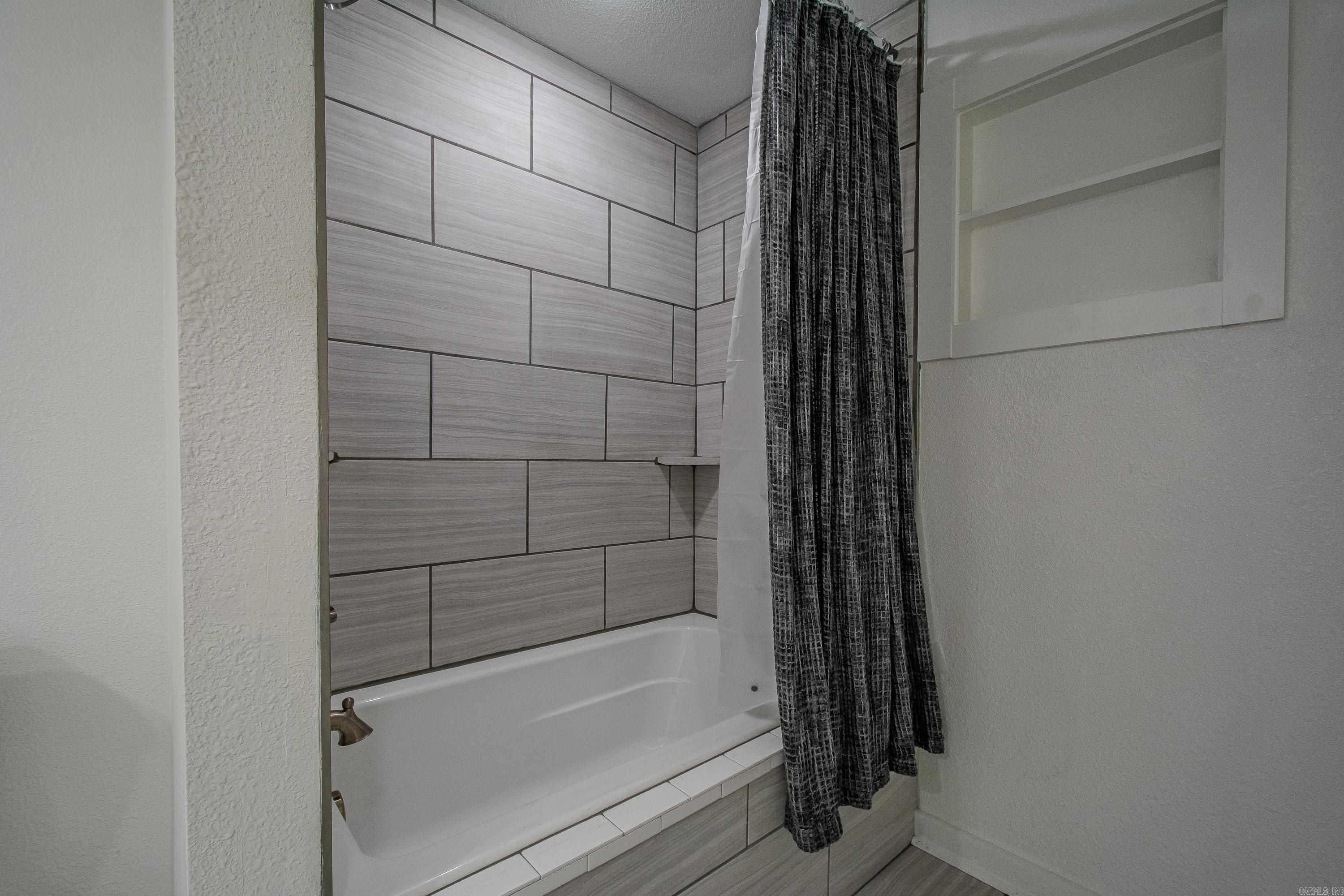 BROOKWOOD - Residential