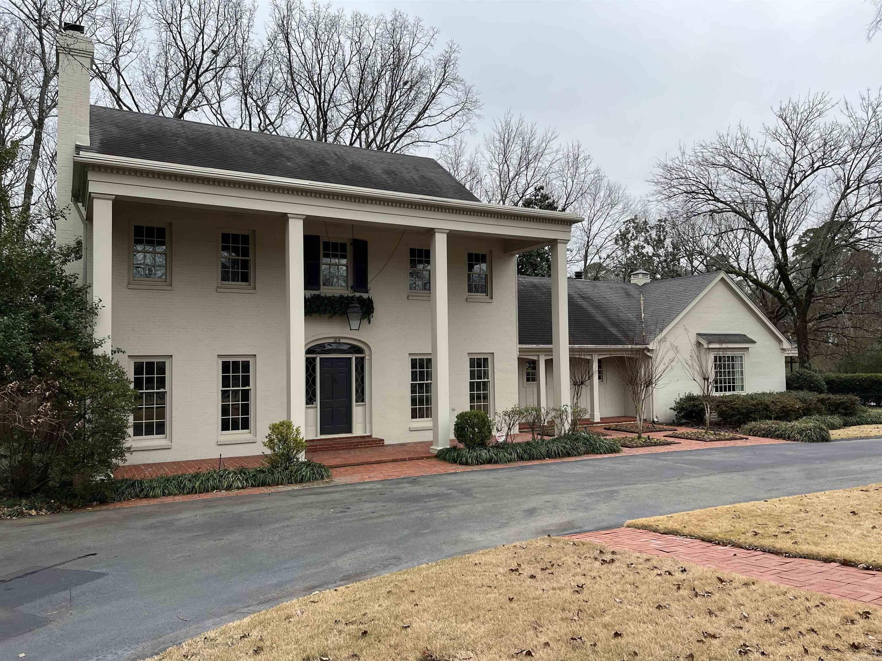 PLEASANT VALLEY - Residential