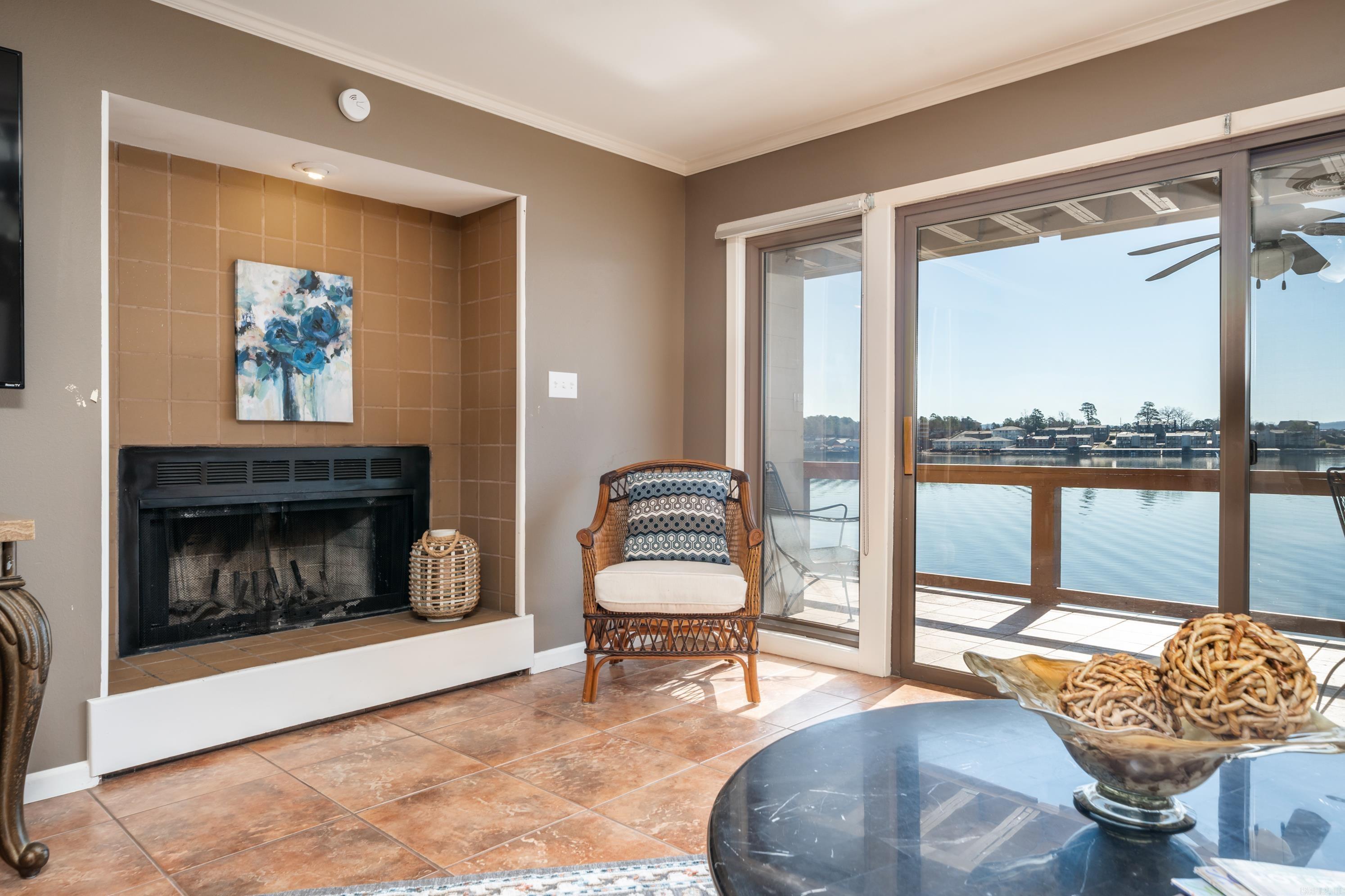 NORTH SHORE HPR - Residential