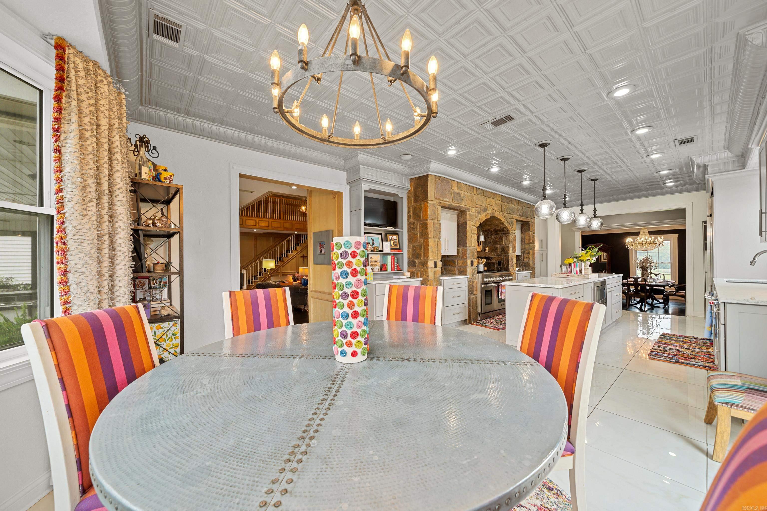 PEARCY, TOWN OF - Residential