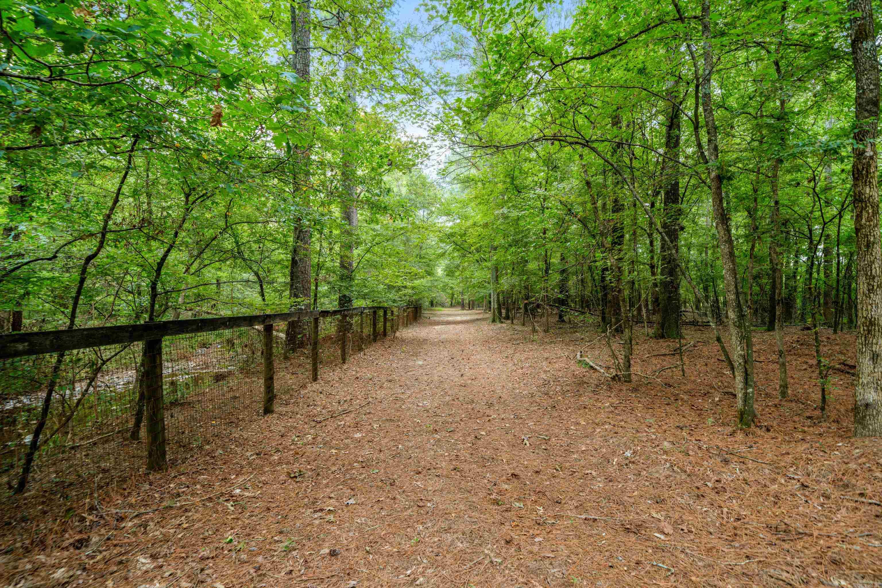 PEARCY, TOWN OF - Residential