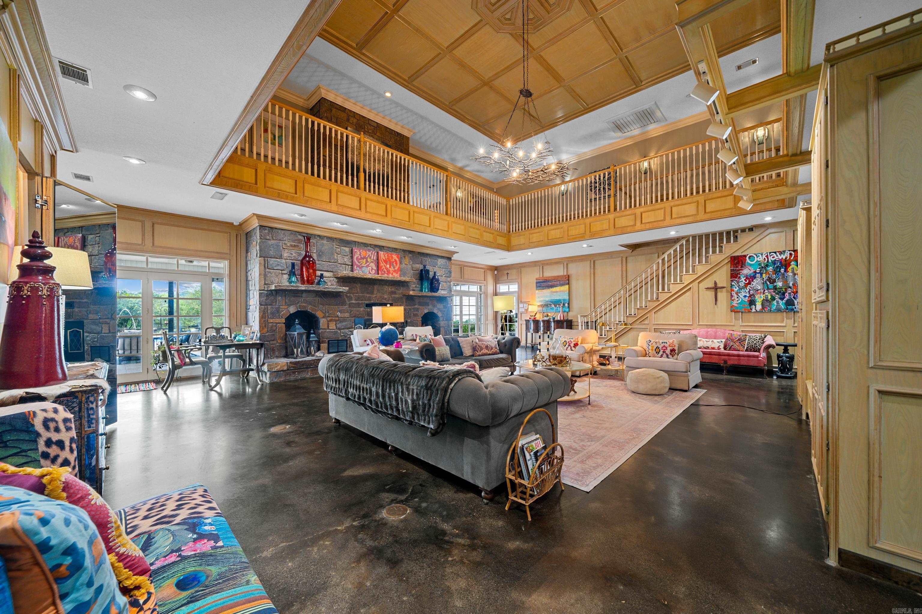 PEARCY, TOWN OF - Residential